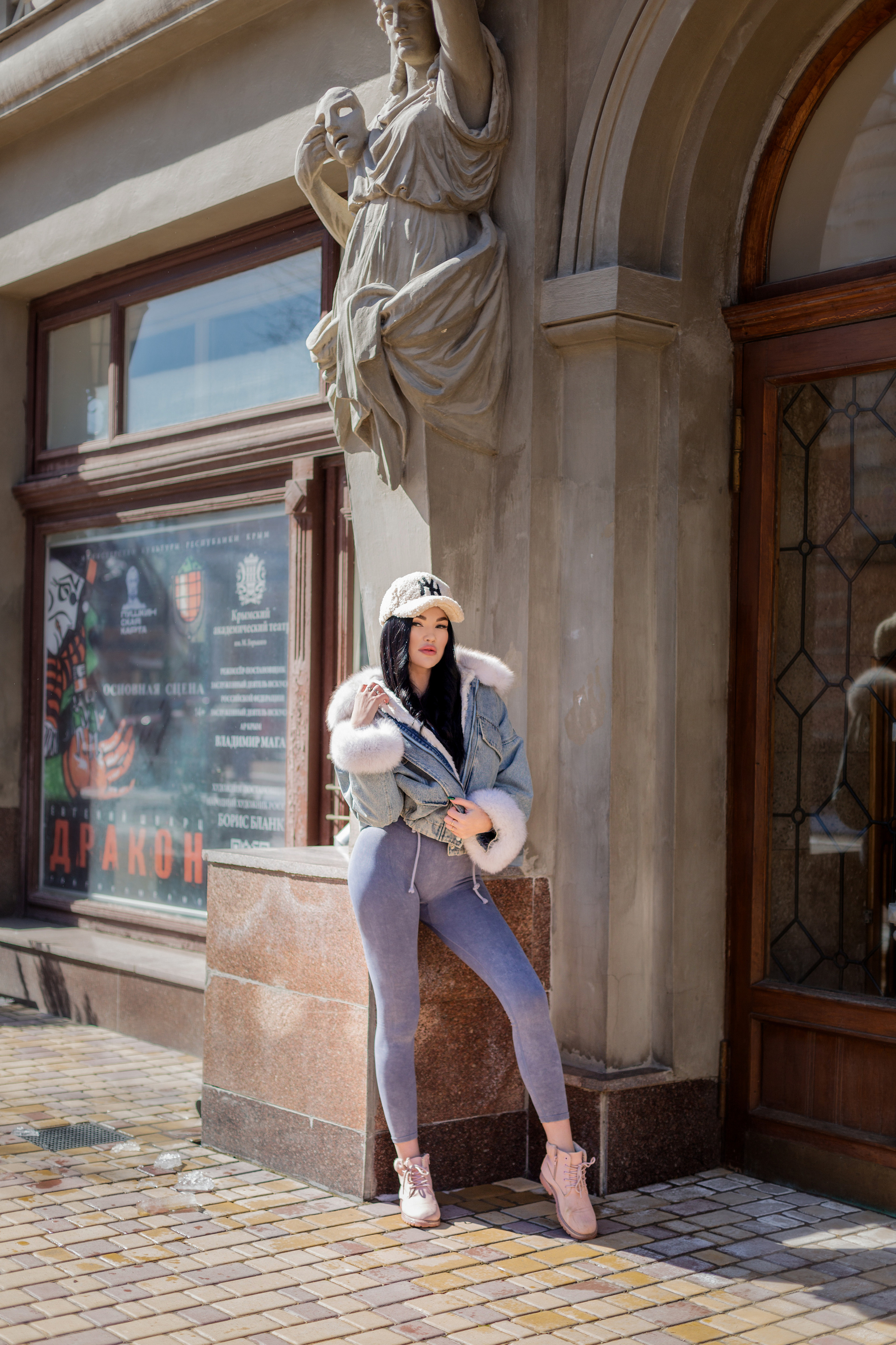 Городская фотосессия в Симферополе. Свадебный и семейный Фотограф в Крыму и Симферополе Виктория Максимова