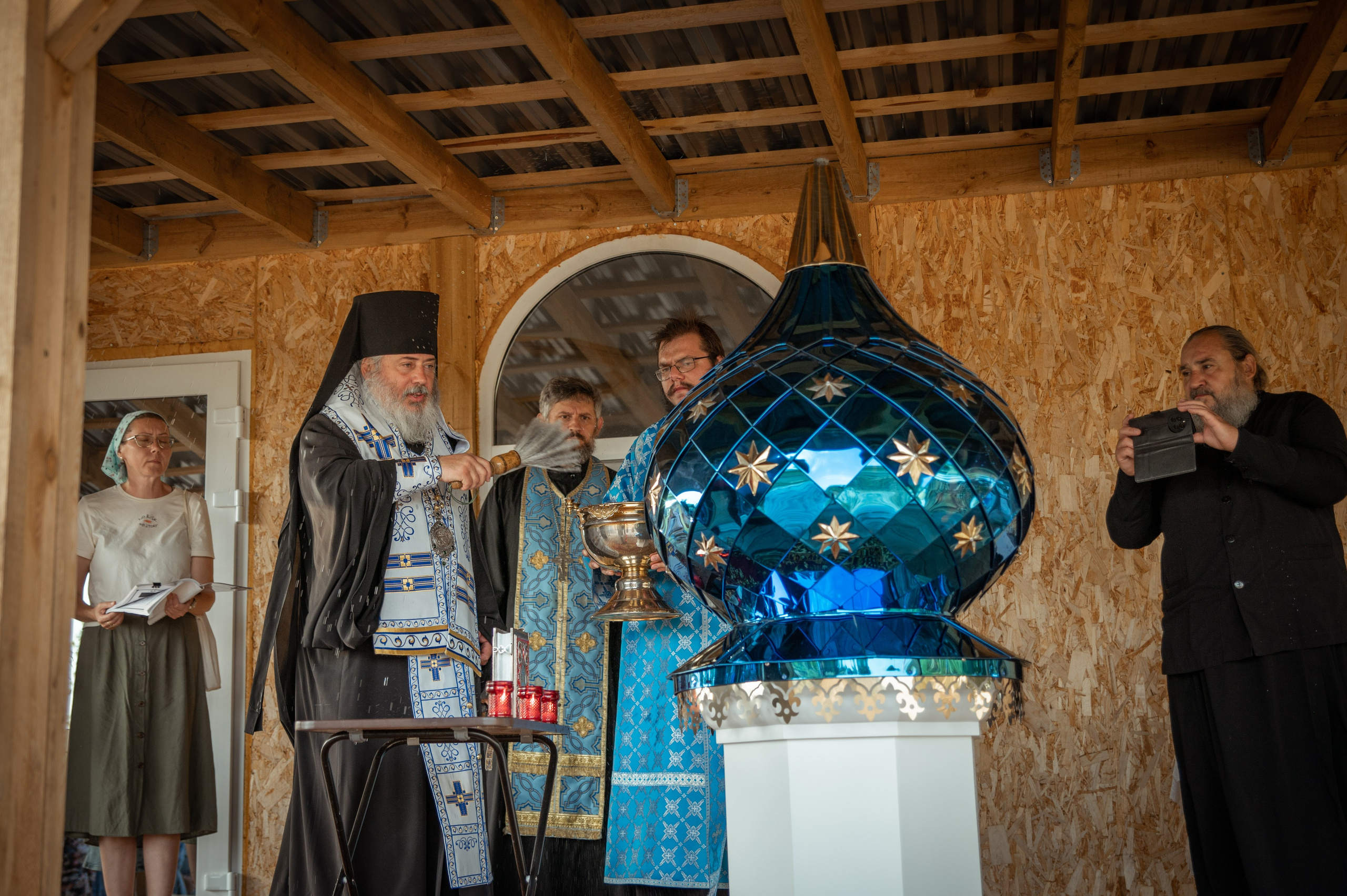 Освещение купола в храме Казанской иконы Божьей Матери х. Закутский. Церковный, семейный и репортажный фотограф Волгоград, Волжский