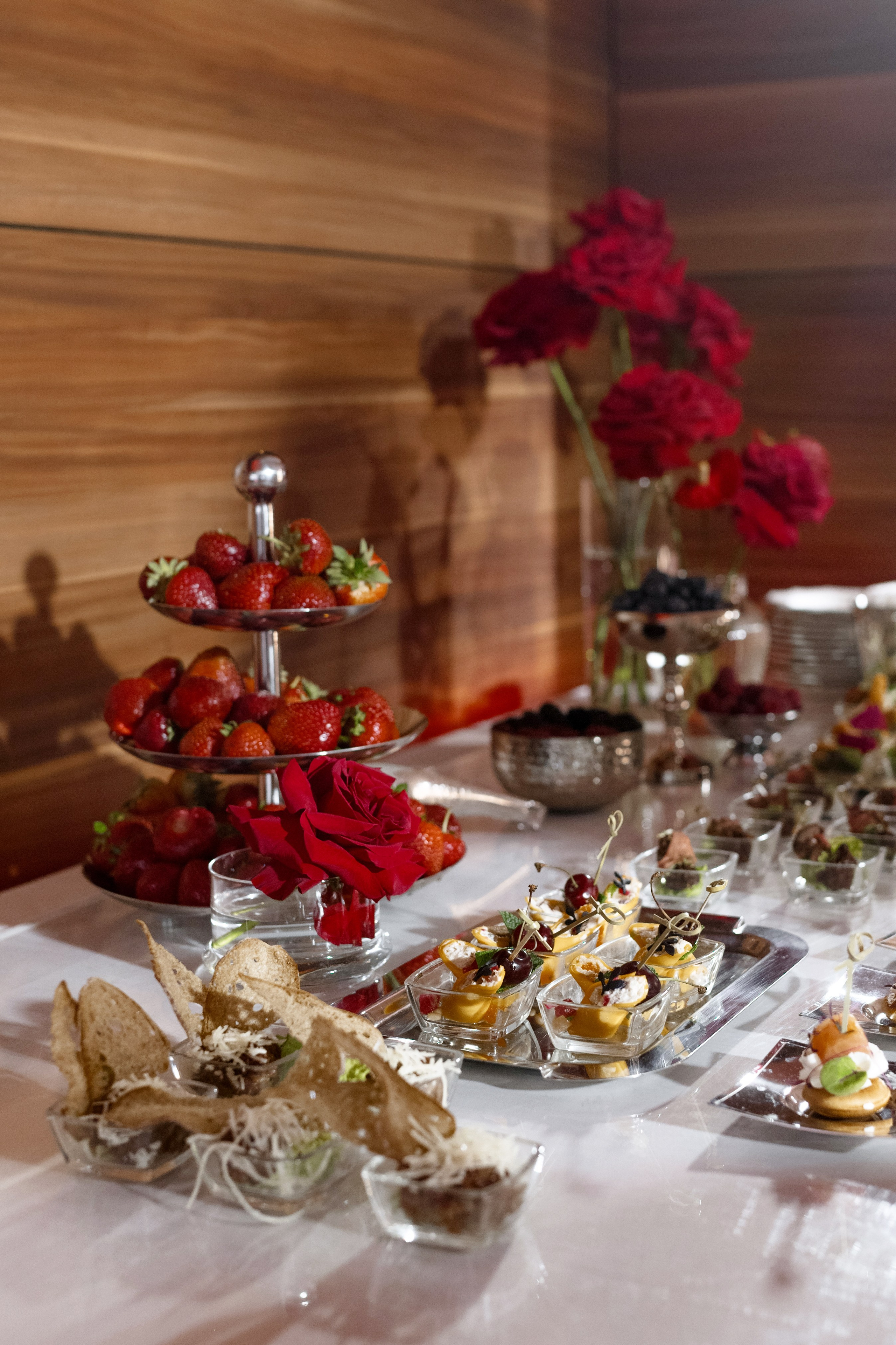 Strawberry event. Свадебный фотограф в Минске