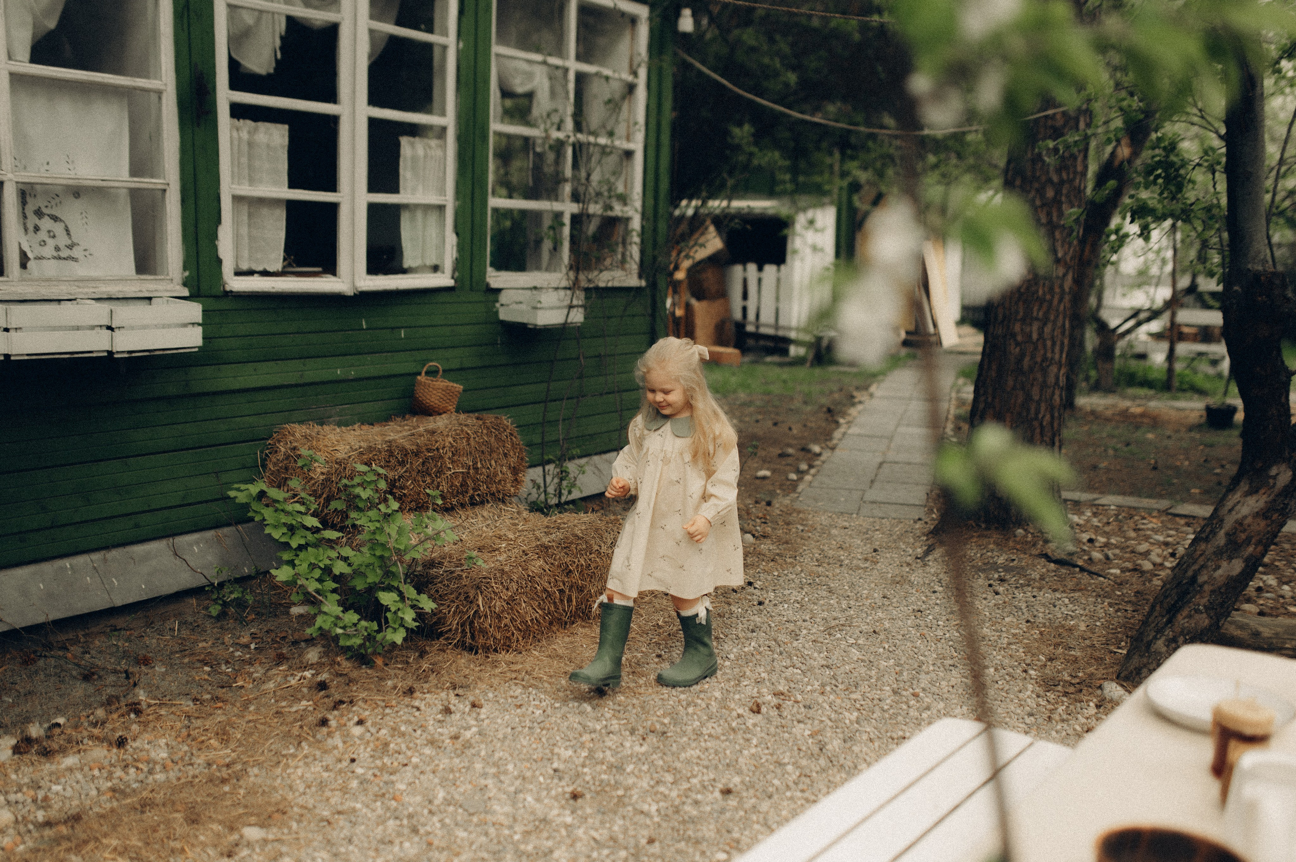 Весна в ладошках. Семейный фотограф в Москве Екатерина Денисенко | Фотосессии без постановки дома и в студии