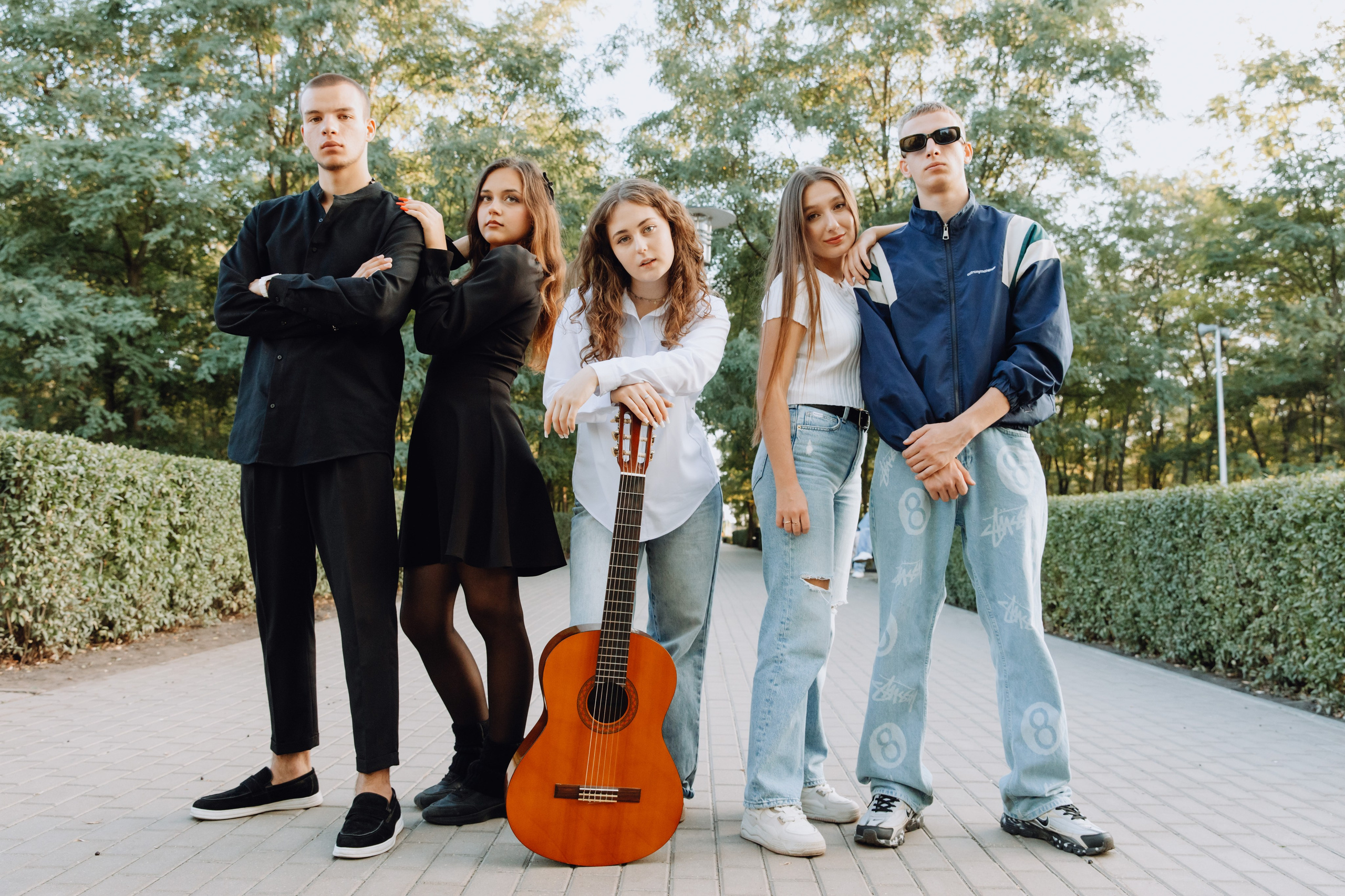 Школьные альбомы в Чернянке. Фотограф Максим Никонов