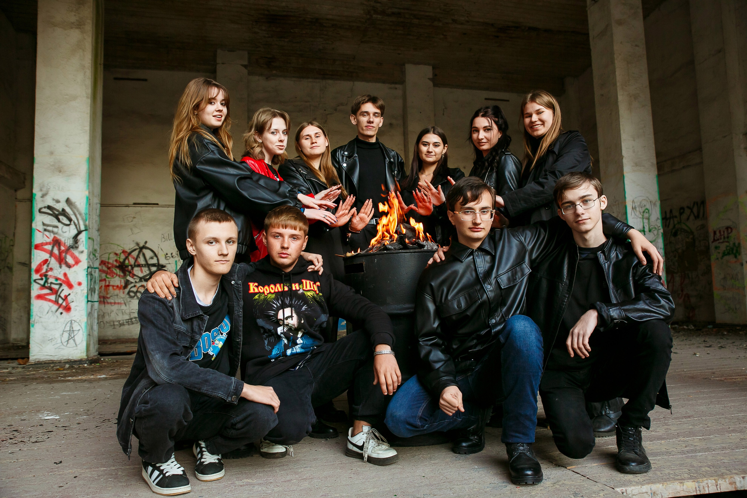 ГРАФФИТИ. Выпускные альбомы в Донецке и ДНР. Фотограф Донецк и ДНР