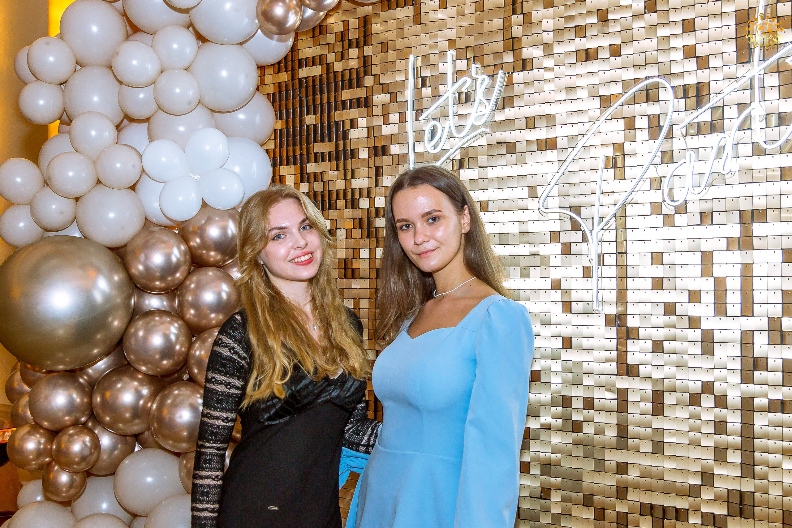 Выпускной 2023 (11-е классы) Triumph City Hall Москва. Репортажная съемка в Москве и области. Анималистика