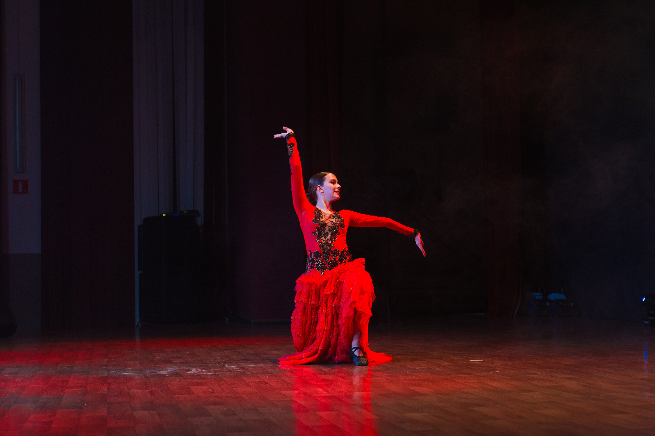 СмолГУ — Зеленое Яблоко — 2023. Танец. KiPPER Gallery — Фотограф