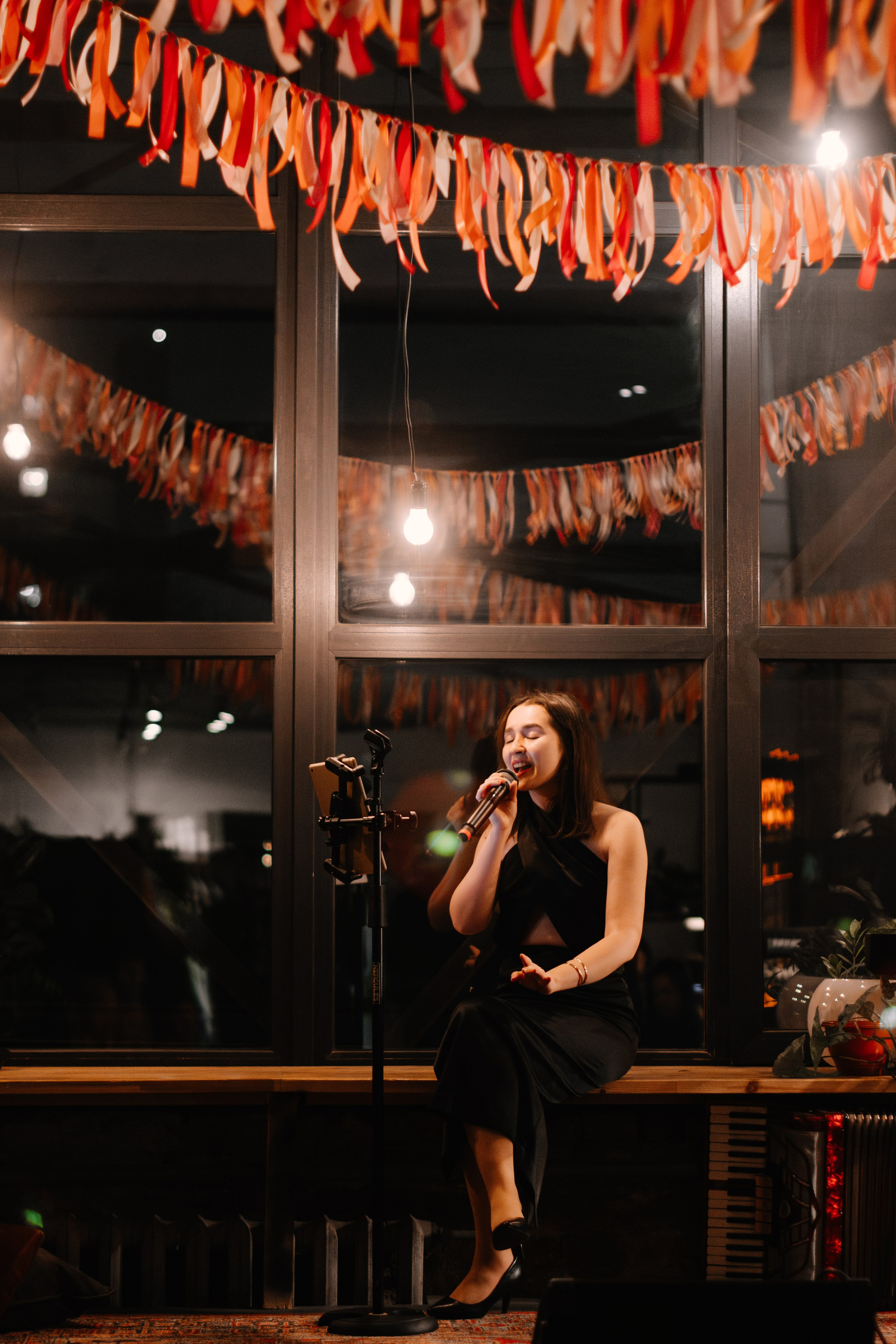 Квартирник MUZOTEKA: «Осенний ДеПесняк». Фотограф в Челябинске Любовь Денисенко