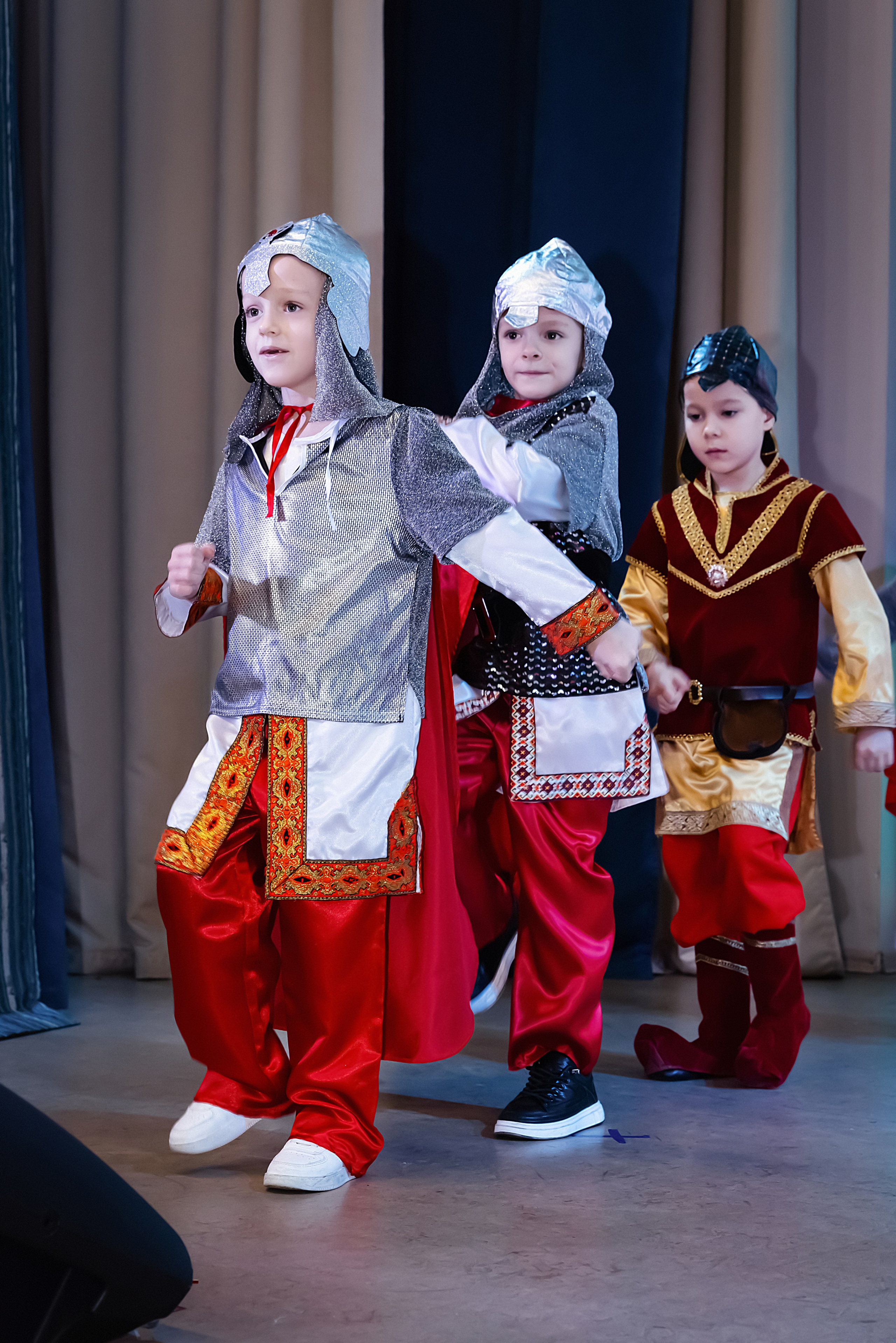 Новогодний праздник 1 В класс! Гимназия № 23. Фотограф и Видеограф в Краснодаре Юлия Солодченко