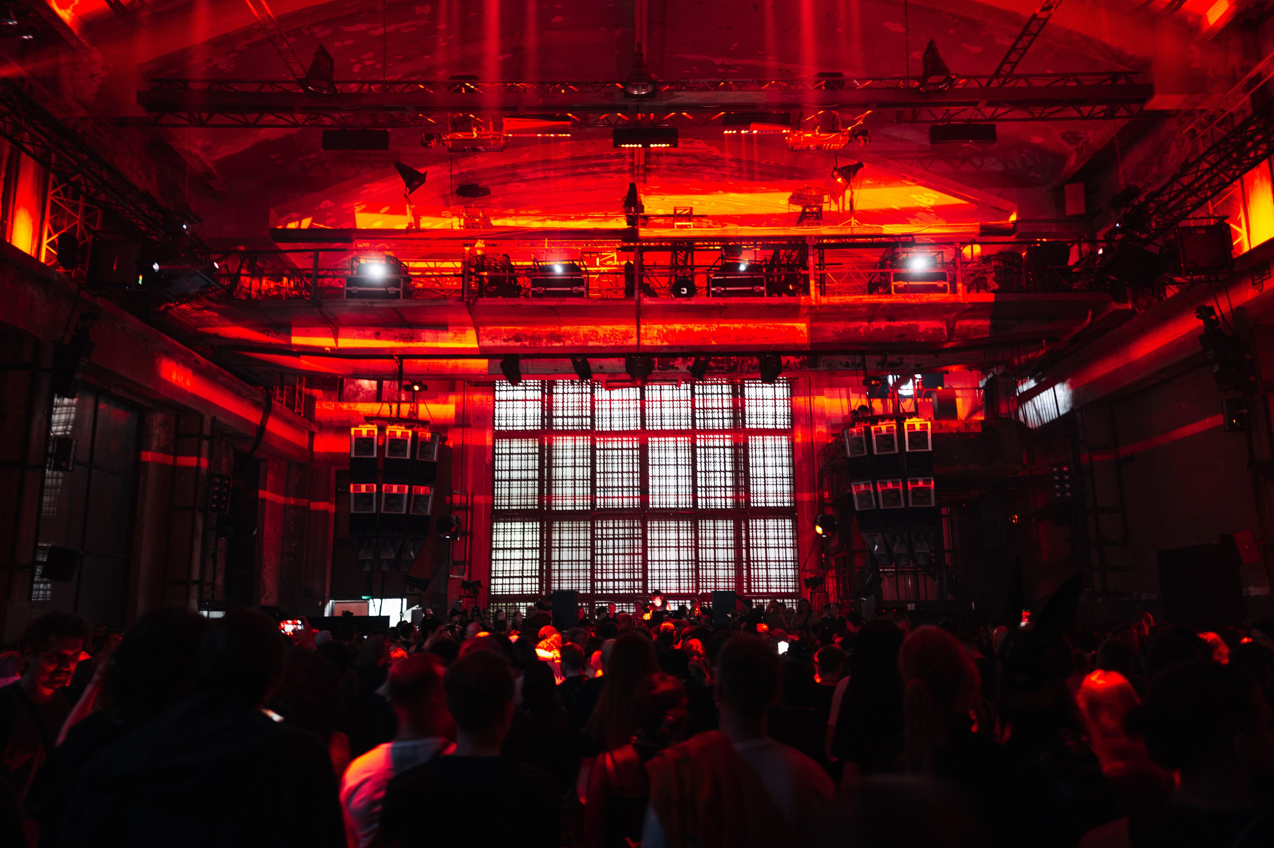 SICK YEARS, ARMA ╳ SILA SVETA. @tomrus: Рустам Шагиморданов — фотограф