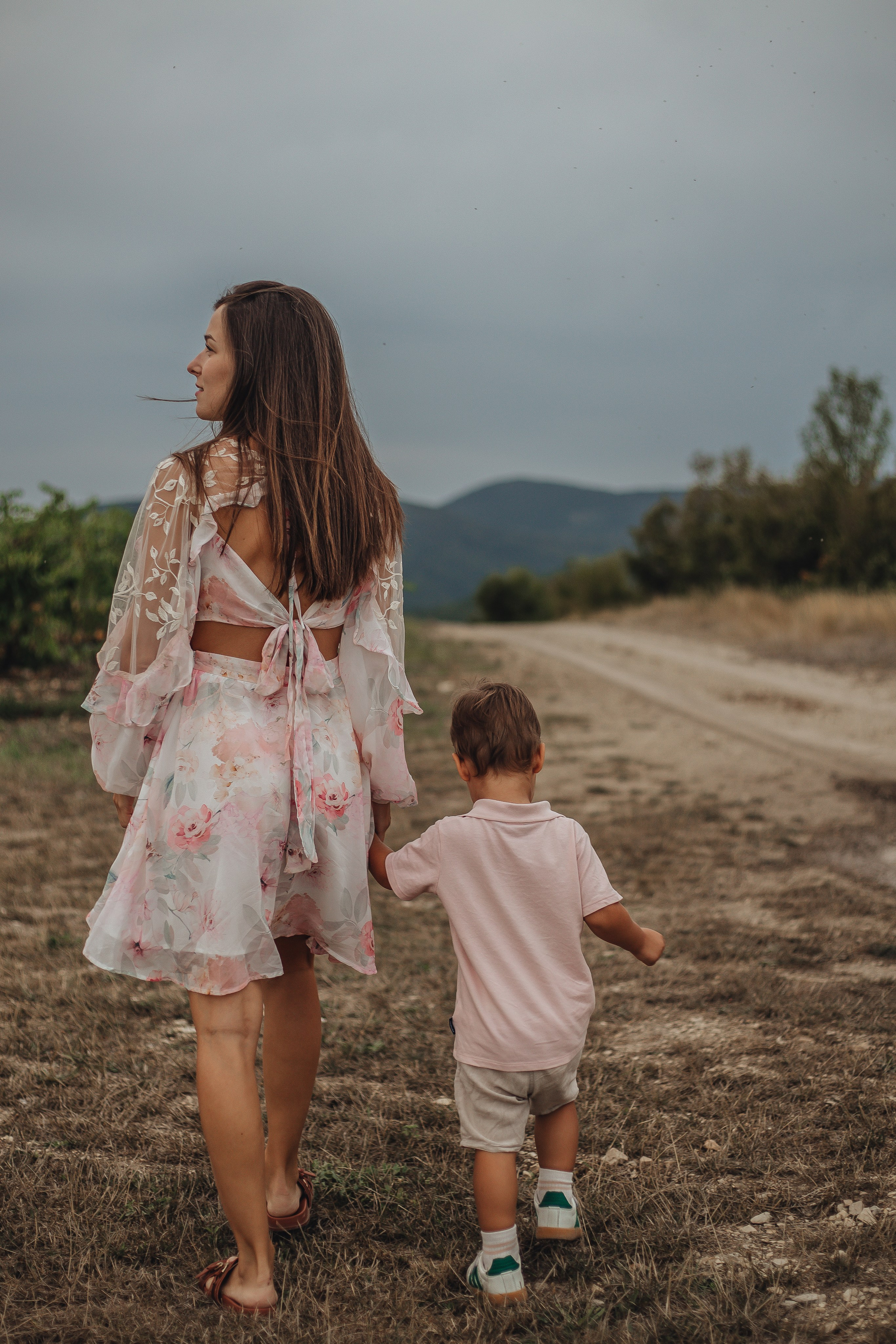 Прогулка у домика виноградаря — о семье, о любви, о счастье ;). Семейный фотограф Новороссийск, Анапа, Геленджик — Юлия Давыдова