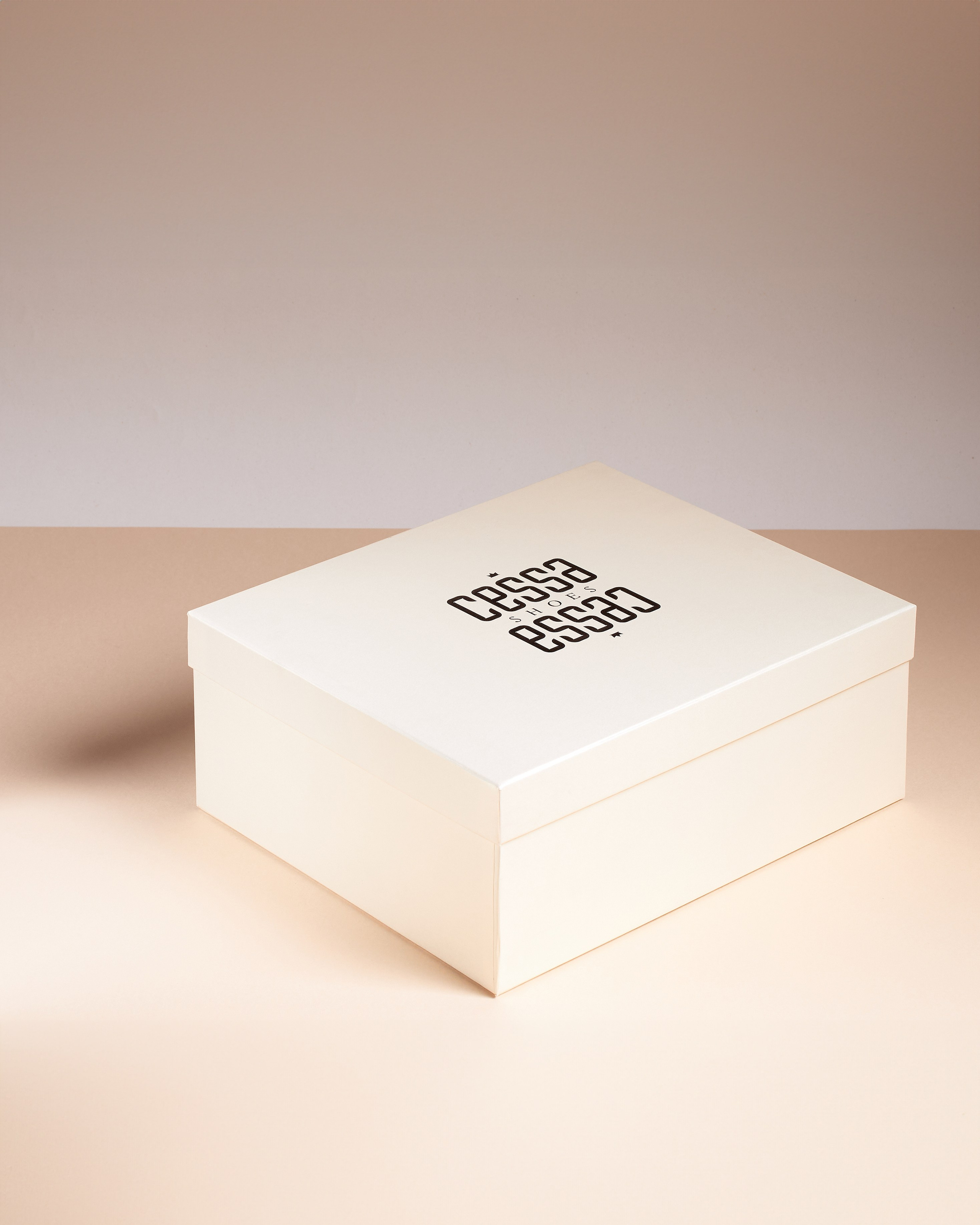 Съёмка для производства премиум-упаковки «Эстетис» — Полина Юрина, Екатеринбург. Юрина Полина, фотограф из Екатеринбурга