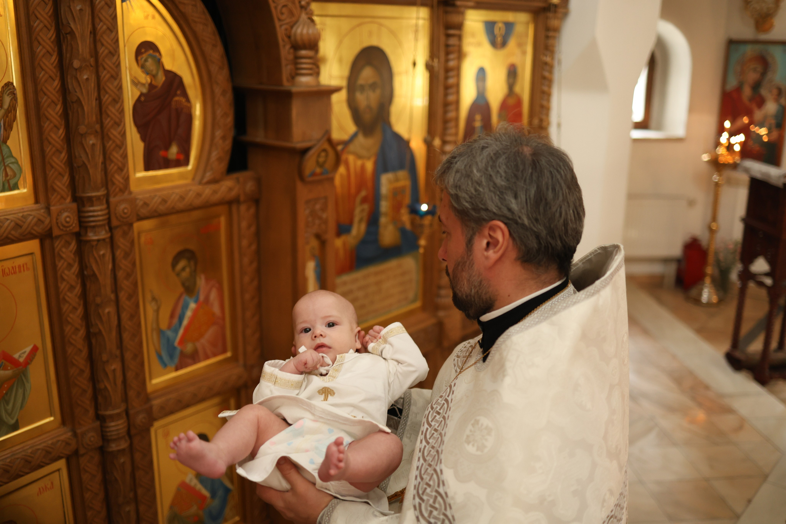 Таинство крещения. Фотограф на крещение Москва