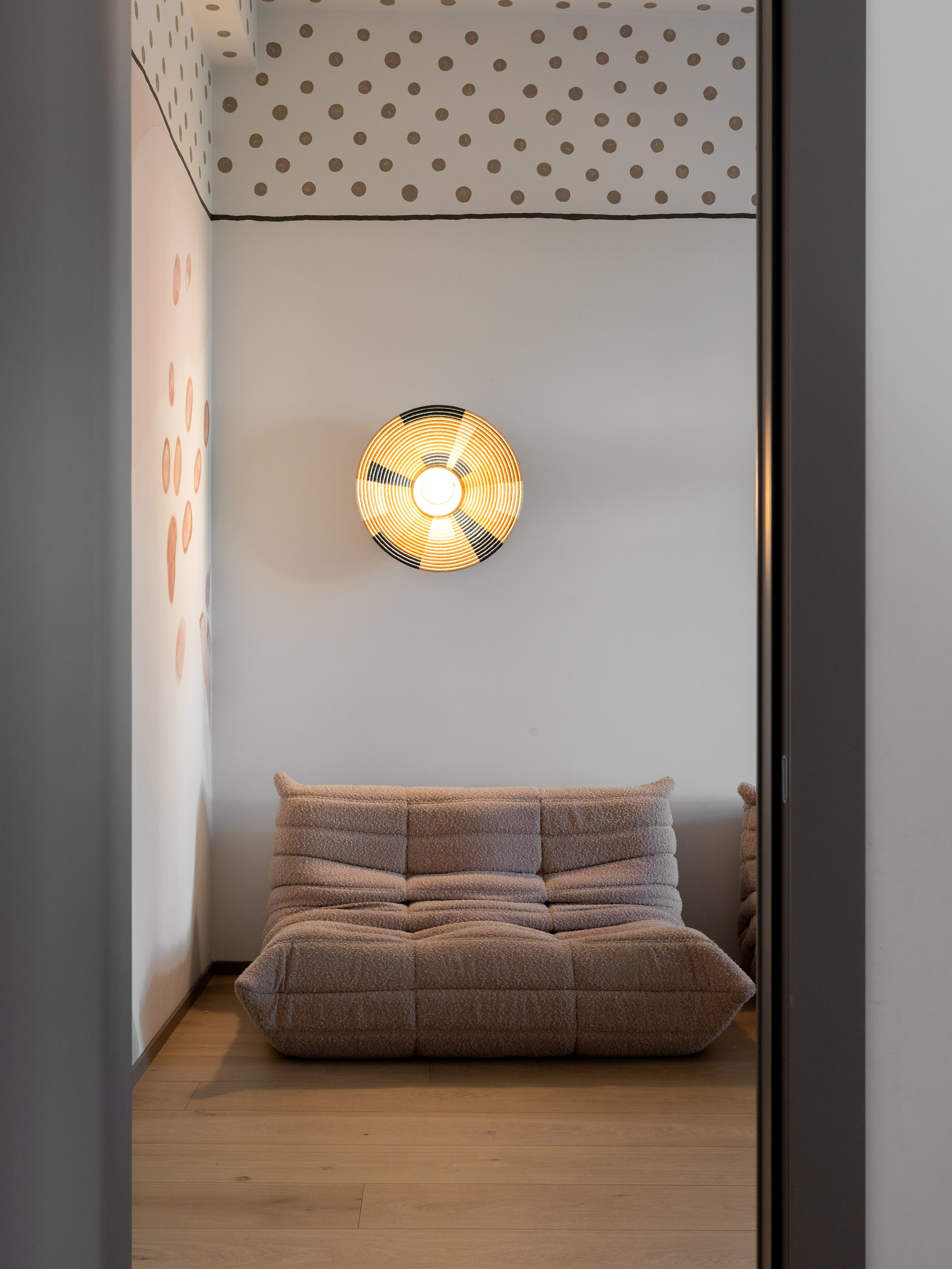 Съемка дома в Петергофе для BRIGHT BURO. Интерьерный фотограф в Санкт-Петербурге Ксения Сорокина