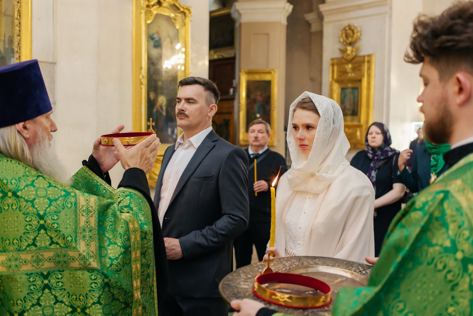 Венчание в Спасо Преображенском соборе сколько стоит, где повенчаться в Питере, обвенчаться в Санкт Петербурге, какую церковь выбрать для венчания, стоимость венчания в СПб