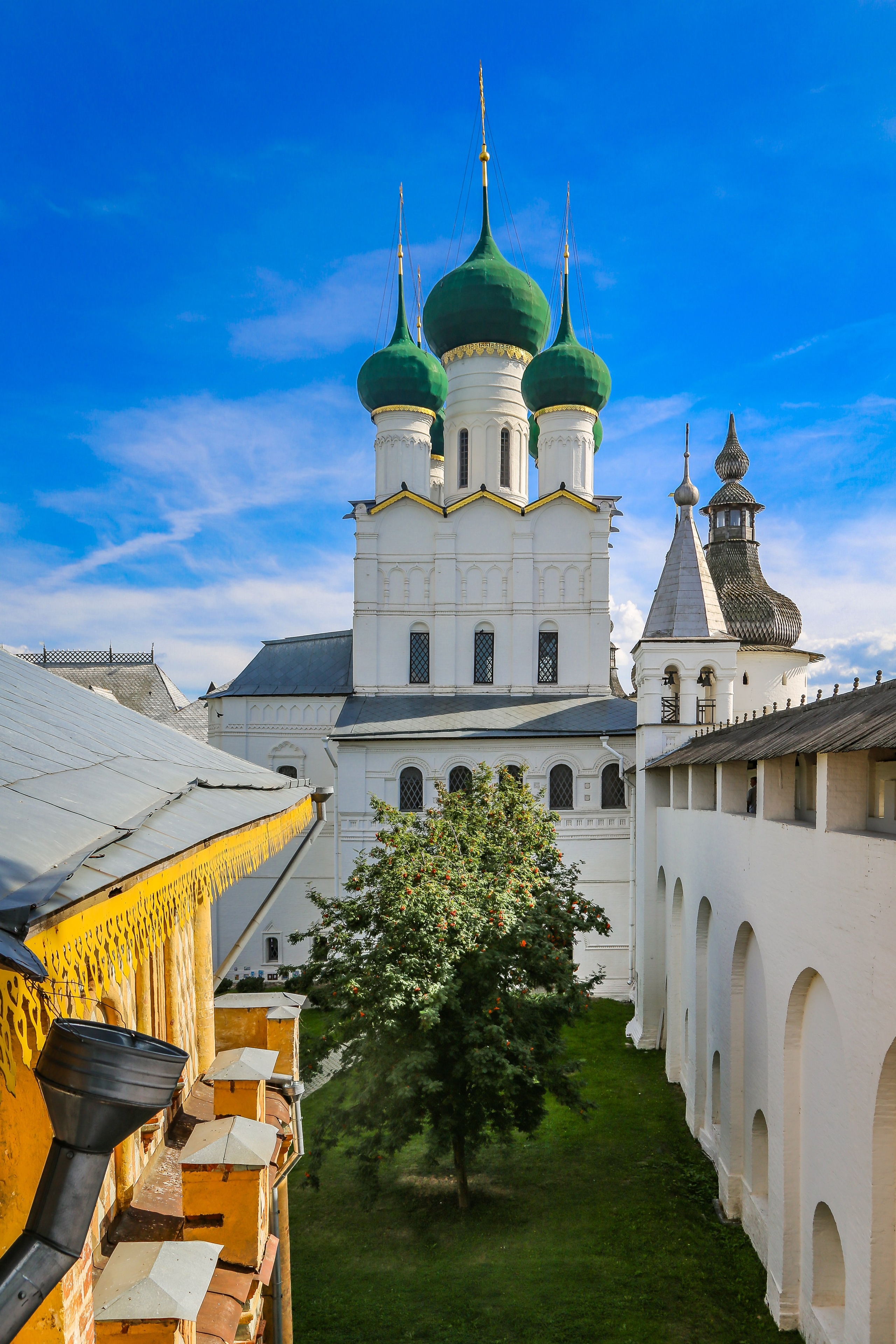 Ростов Великий. Дарья Письменюк / Darya Leitstern — фотограф, музыкант, журналист, путешественник