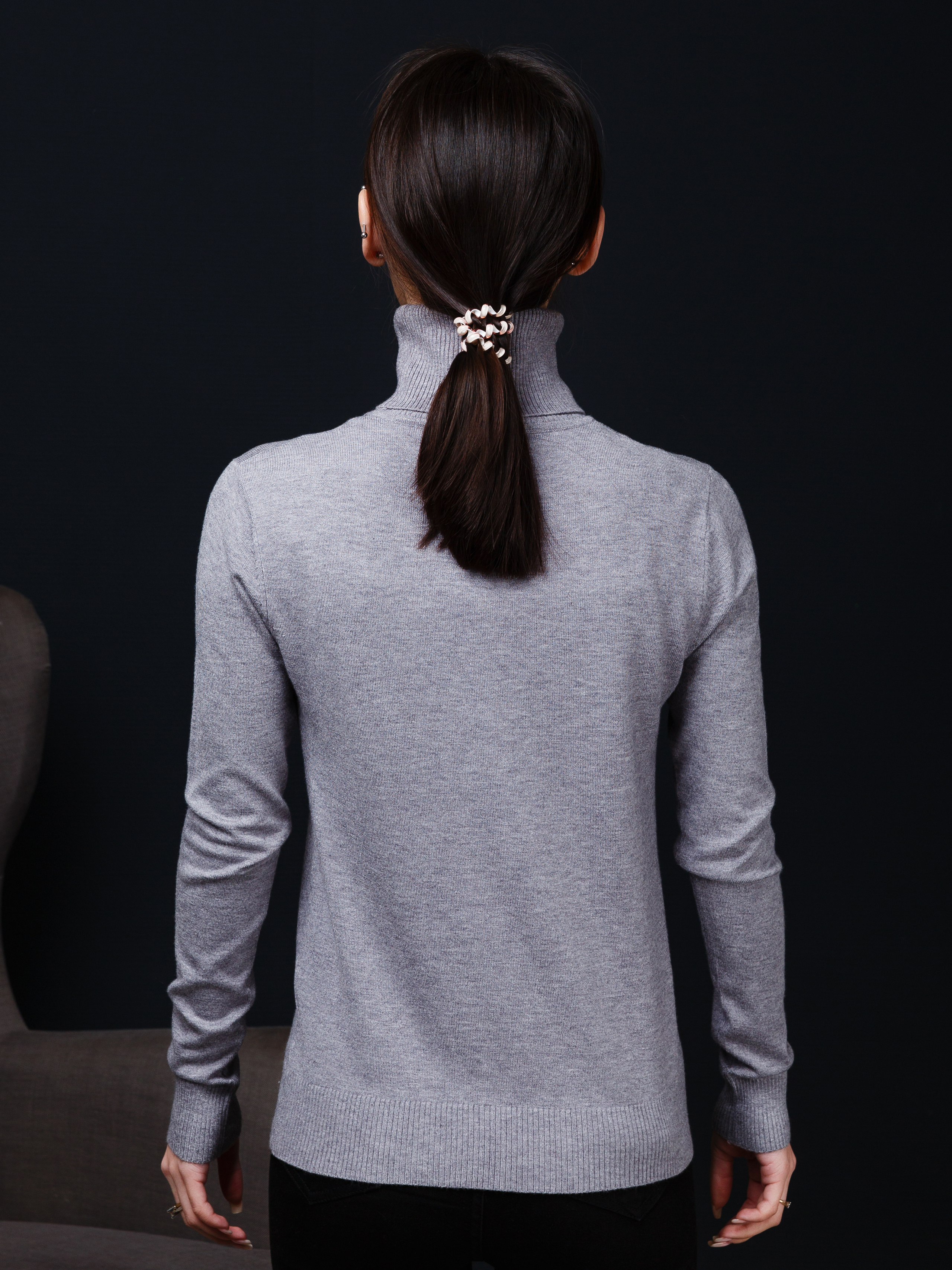 Профессиональный фотограф в Санкт-Петербурге. Студийная фотосъёмка детской и спортивной одежды на моделях для каталогов, маркетплейсов, сайтов и печатной рекламной продукции. Фотограф в Санкт-Петербурге, Сергей Пушкин.