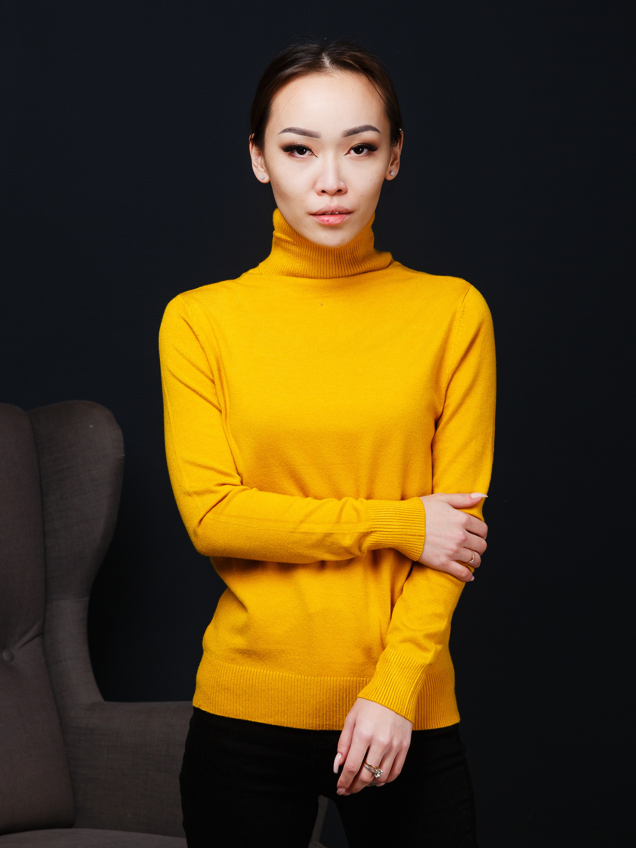 Профессиональный фотограф в Санкт-Петербурге. Студийная фотосъёмка детской и спортивной одежды на моделях для каталогов, маркетплейсов, сайтов и печатной рекламной продукции. Фотограф в Санкт-Петербурге, Сергей Пушкин.