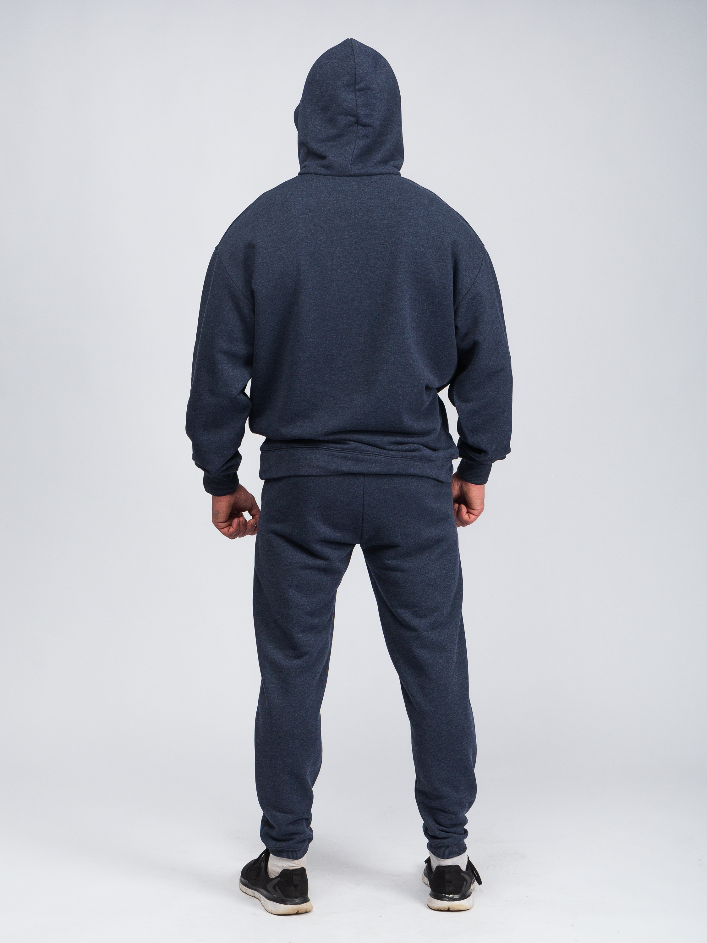 Фотосъёмка спортивной одежды для маркетплейсов, сайтов и соцсетей. Фото для каталога. Мужская одежда. Художественный портрет. Портфолио. Модельные тесты. Портретный фотограф Сергей Пушкин.  Портретная фотосессия. Профессиональный фотограф в Санкт-Петербурге. Студийная фотография. Выездная фотостудия. Студийная фотосесия.СПб. Portrait photographer in Saint-Petersburg, Russia. Фотосъемка для Ozon, wildberries. 