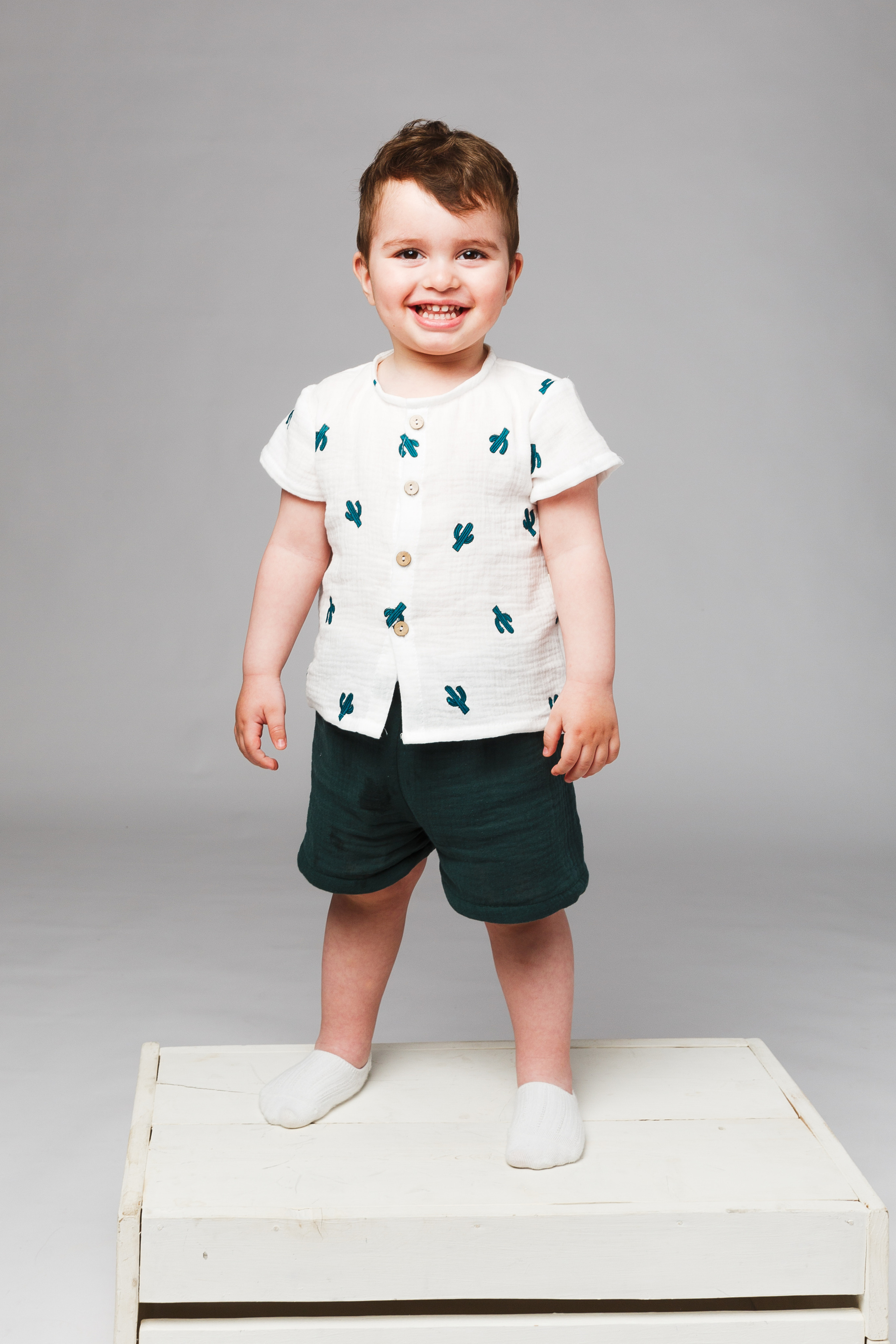 Фотосъёмка детской одежды для маркетплейсов, сайтов и соцсетей. Портретная фотосессия. Профессиональный фотограф в Санкт-Петербурге. Студийная фотография. Выездная фотостудия. СПб. Художественный портрет. Портретный фотограф Сергей Пушкин. Portrait photographer in Saint-Petersburg, Russia. Фотосъемка для Ozon, wildberries. 