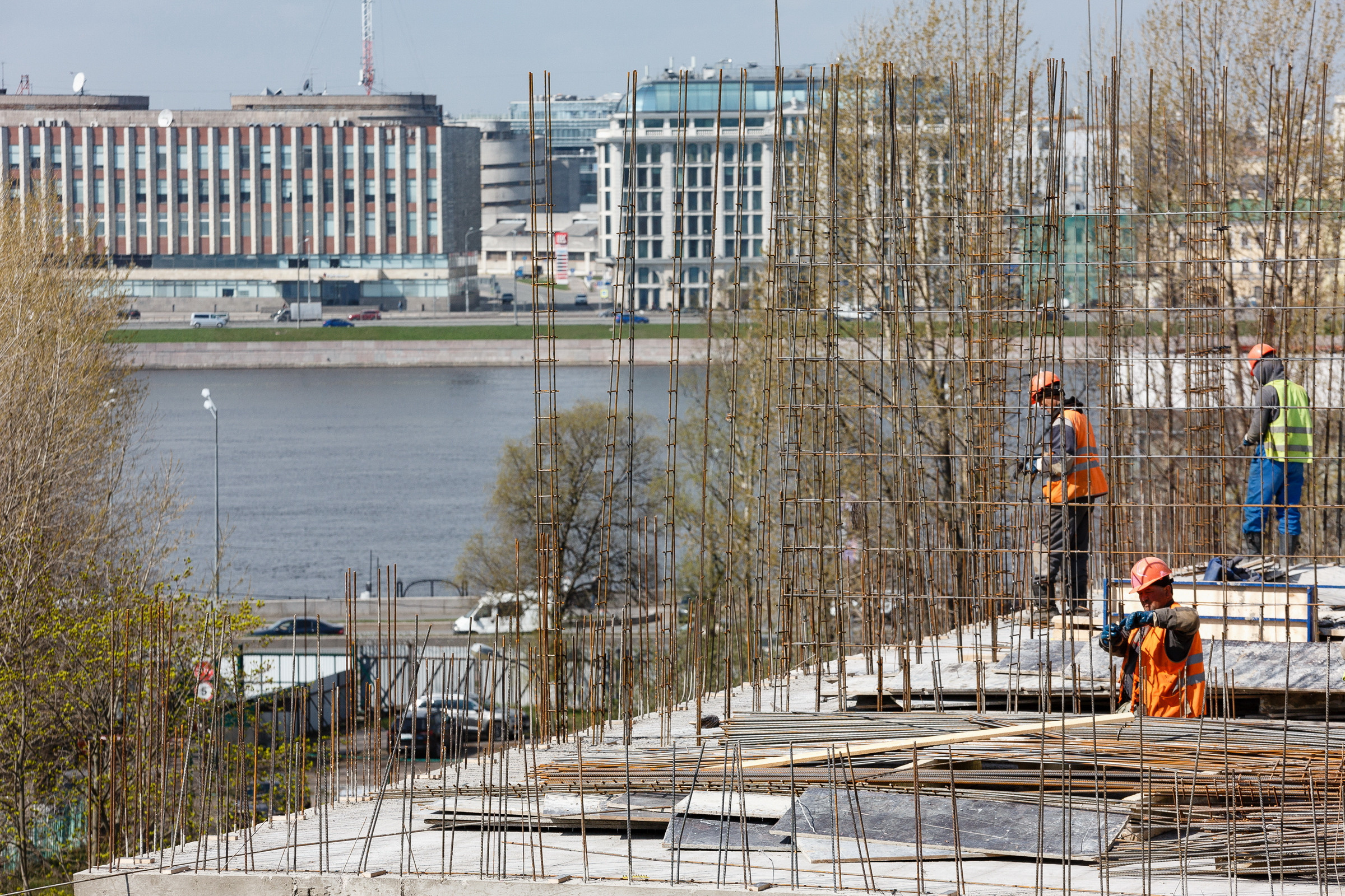 Фотосъемка объектов строительства для отчётов, сайта и соцсетей компании.