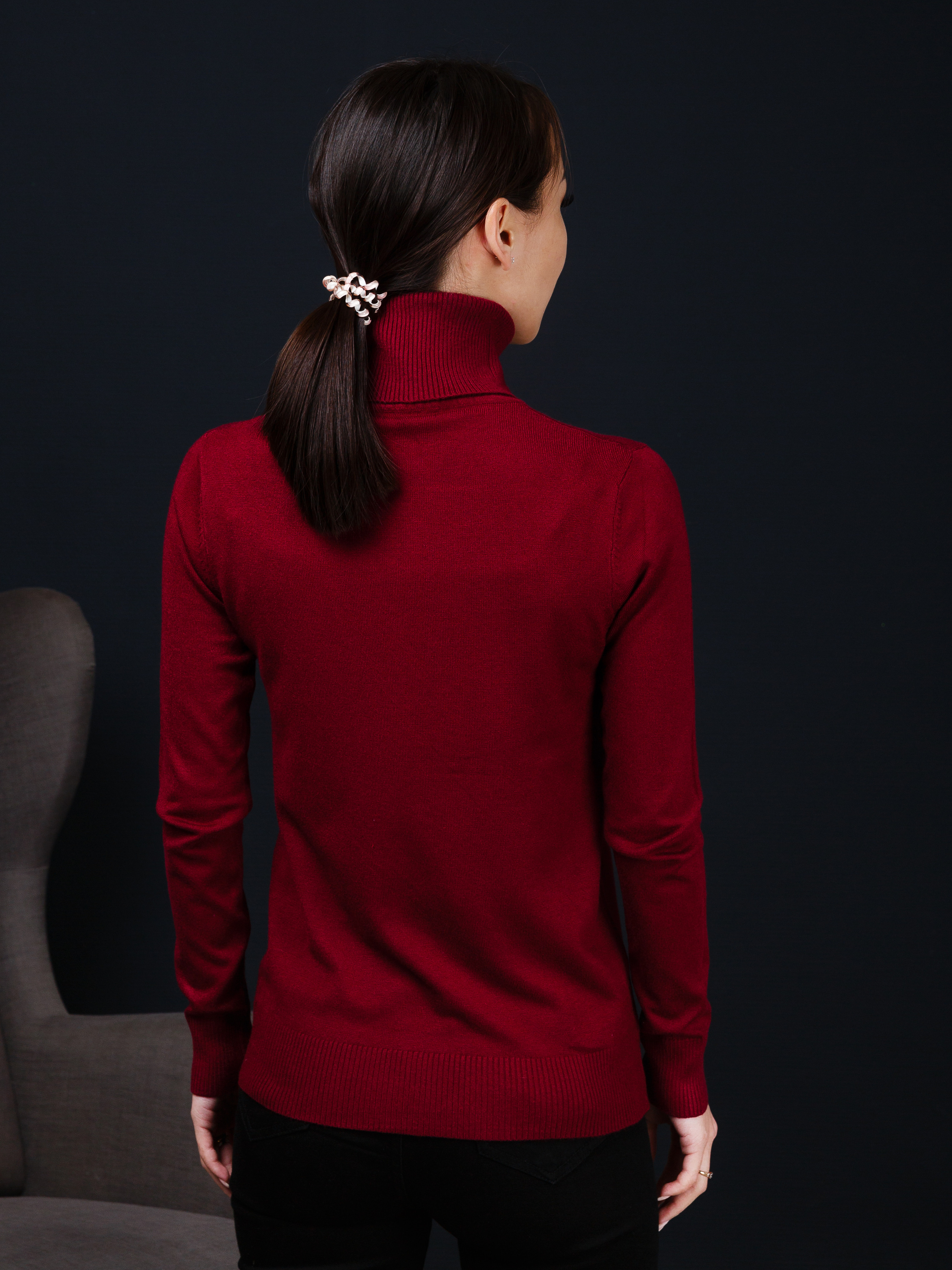 Профессиональный фотограф в Санкт-Петербурге. Студийная фотосъёмка детской и спортивной одежды на моделях для каталогов, маркетплейсов, сайтов и печатной рекламной продукции. Фотограф в Санкт-Петербурге, Сергей Пушкин.