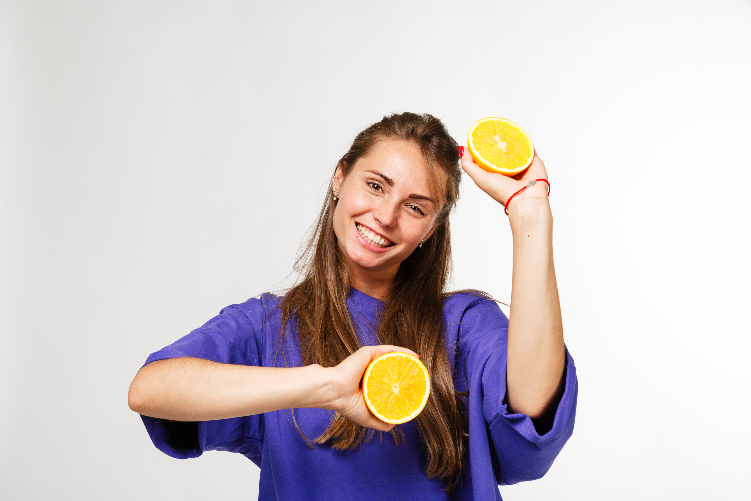 Профессиональный фотограф в Санкт-Петербурге. Студийная фотосъёмка детской и спортивной одежды на моделях для каталогов, маркетплейсов, сайтов и печатной рекламной продукции. Одежда для дома и спорта. Студийная фотосессия для маркетплейсов и соцсетей.
