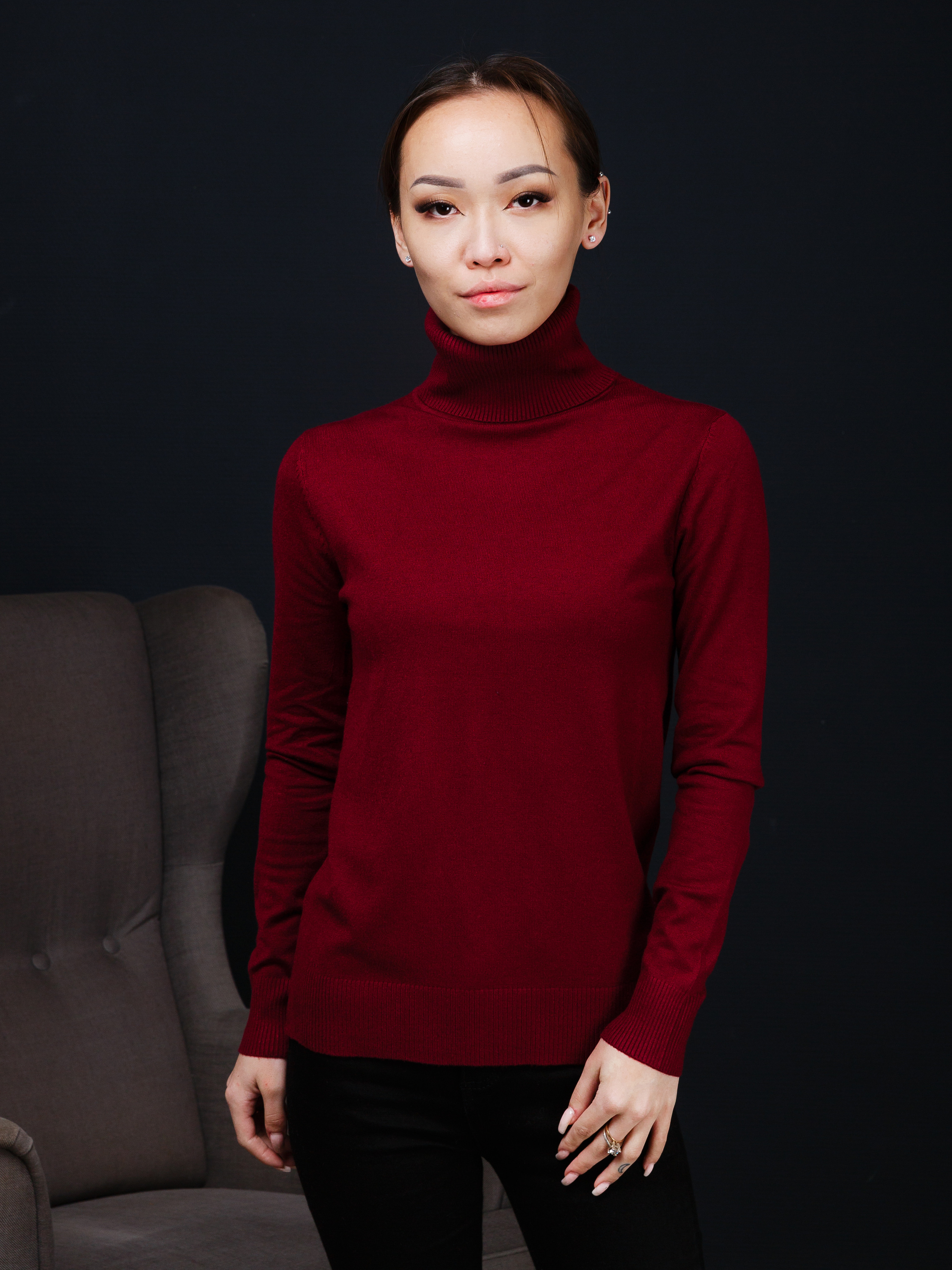 Профессиональный фотограф в Санкт-Петербурге. Студийная фотосъёмка детской и спортивной одежды на моделях для каталогов, маркетплейсов, сайтов и печатной рекламной продукции. Фотограф в Санкт-Петербурге, Сергей Пушкин.