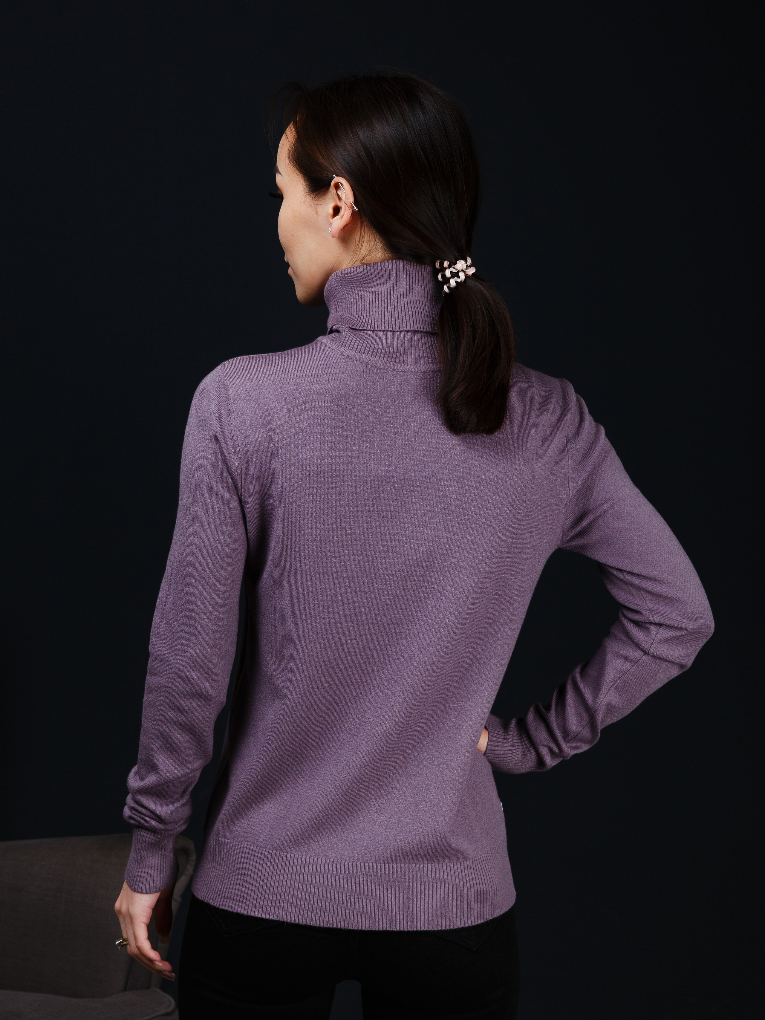 Профессиональный фотограф в Санкт-Петербурге. Студийная фотосъёмка детской и спортивной одежды на моделях для каталогов, маркетплейсов, сайтов и печатной рекламной продукции. Фотограф в Санкт-Петербурге, Сергей Пушкин.