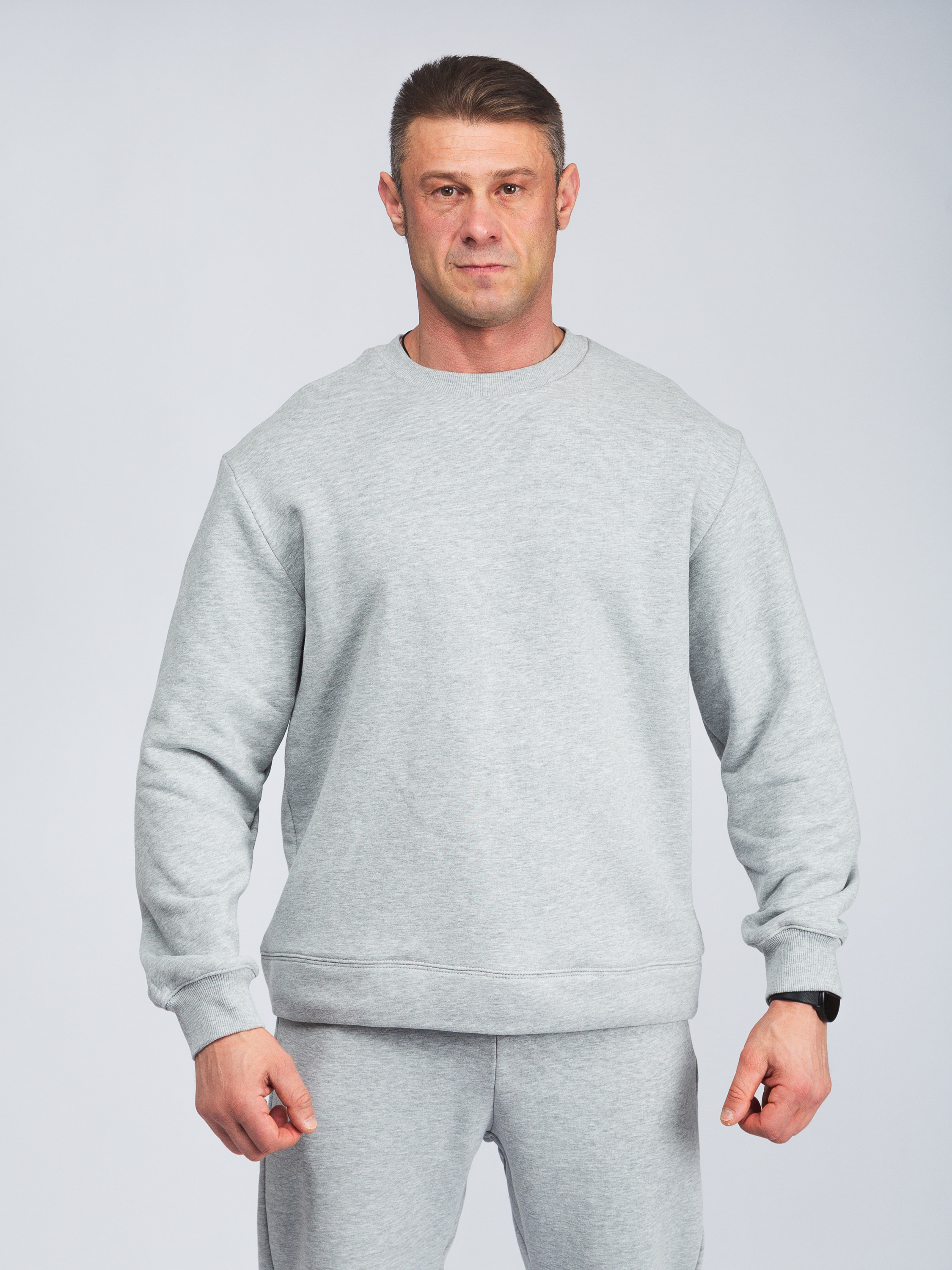 Фотосъёмка спортивной одежды для маркетплейсов, сайтов и соцсетей. Фото для каталога. Мужская одежда. Художественный портрет. Портретный фотограф Сергей Пушкин.  Портретная фотосессия. Профессиональный фотограф в Санкт-Петербурге. Студийная фотография. Выездная фотостудия. Студийная фотосесия.СПб. Portrait photographer in Saint-Petersburg, Russia. Фотосъемка для Ozon, wildberries. 