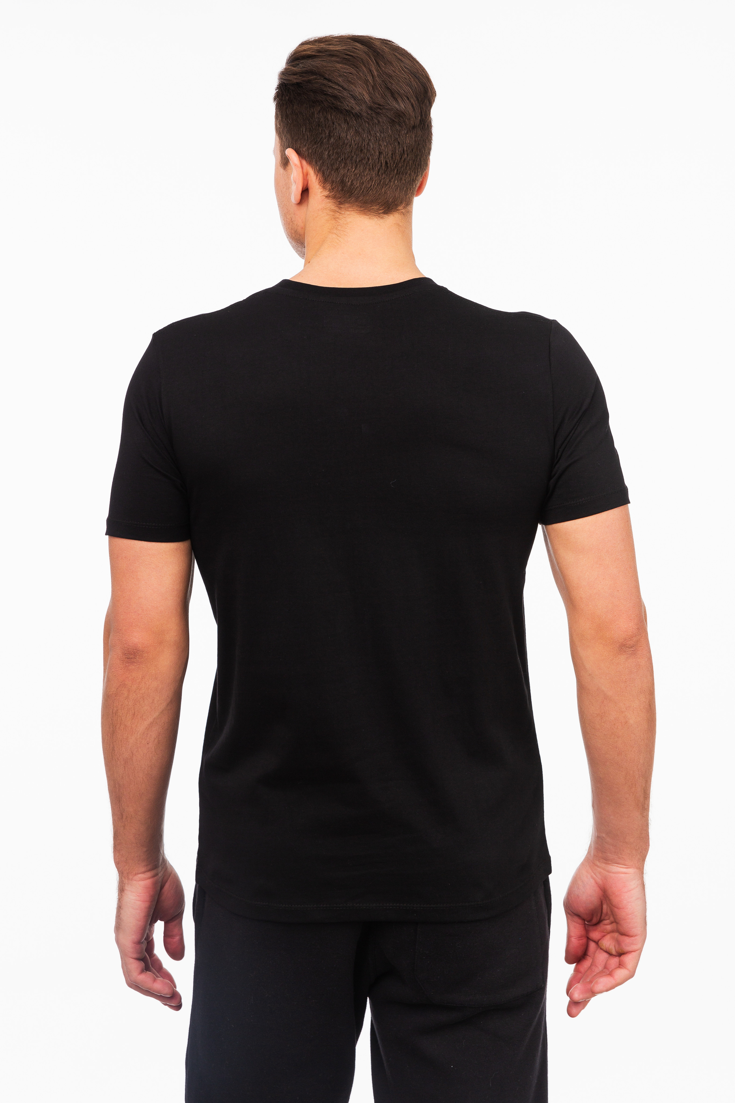 Фотосъёмка одежды для маркетплейсов, сайтов и соцсетей. Фото для каталога. Мужская одежда. Художественный портрет. Портфолио. Модельные тесты. Портретный фотограф Сергей Пушкин.  Портретная фотосессия. Профессиональный фотограф в Санкт-Петербурге. Студийная фотография. Выездная фотостудия. Студийная фотосесия.СПб. Portrait photographer in Saint-Petersburg, Russia. Фотосъемка для Ozon, wildberries. 