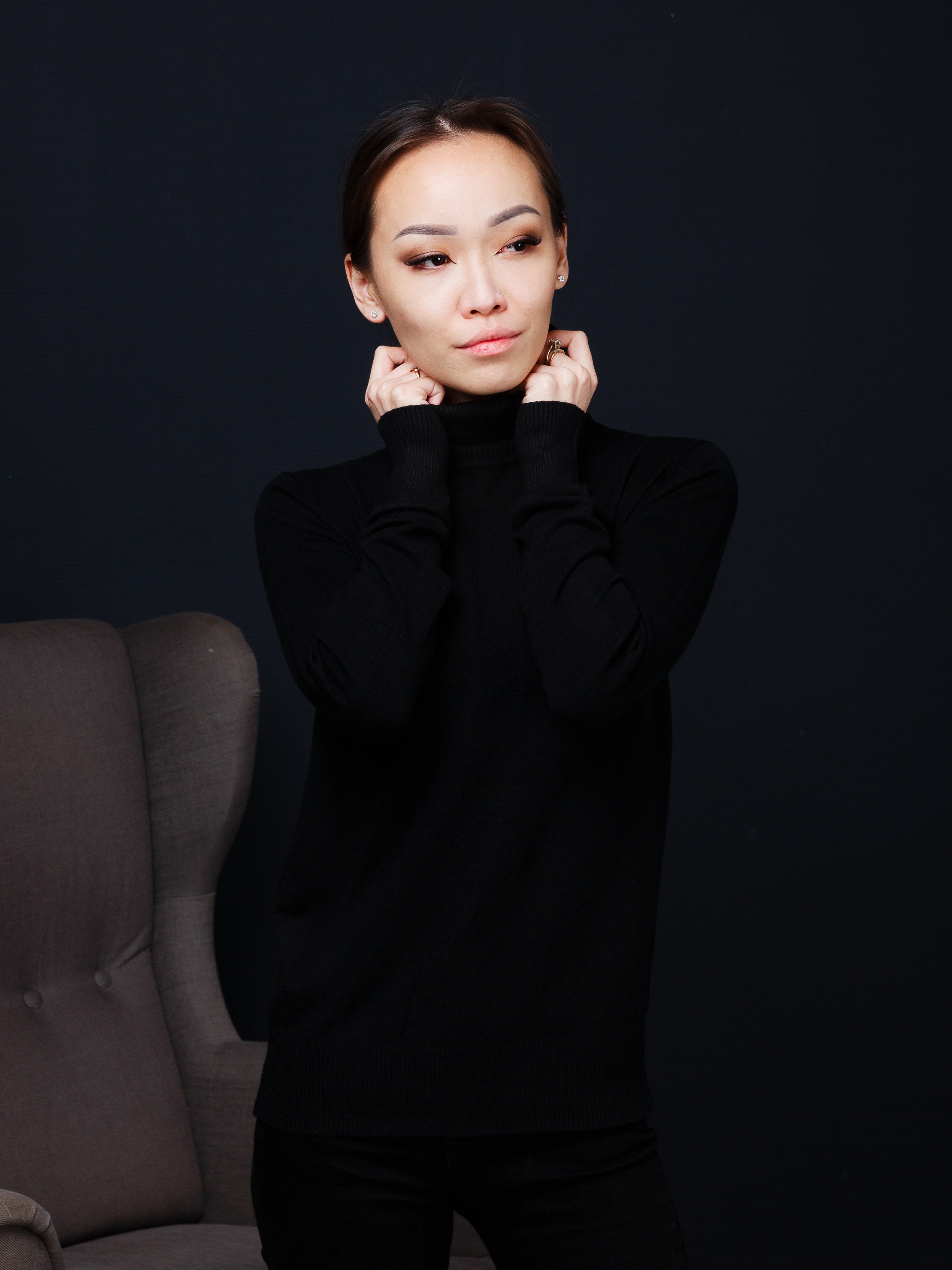 Профессиональный фотограф в Санкт-Петербурге. Студийная фотосъёмка детской и спортивной одежды на моделях для каталогов, маркетплейсов, сайтов и печатной рекламной продукции. Фотограф в Санкт-Петербурге, Сергей Пушкин.