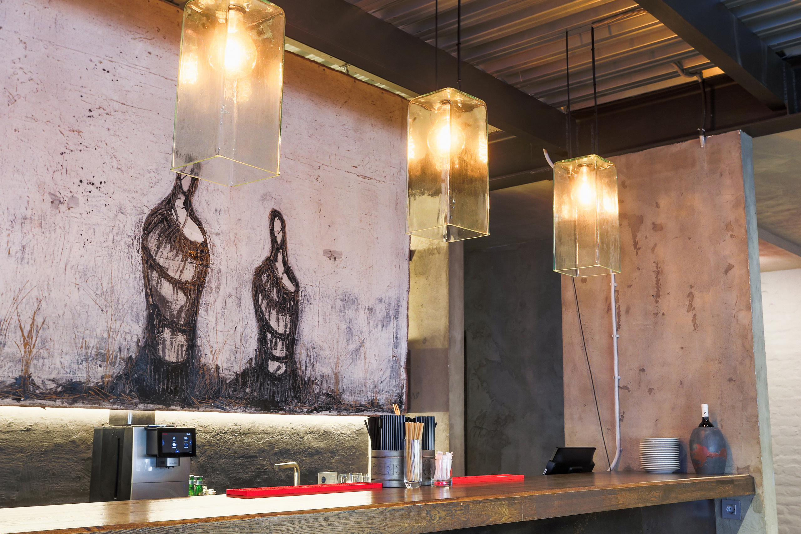 Рекламный фотограф в Санкт-Петербурге. Интерьерная фотосъемка. Фотограф Сергей Пушкин. СПб. Фото для сайтов и полиграфии. Сотрудничество агенства. Фотосъемка ресторанов, арт-пространств и частных помещений. Photographer  in Saint-Petersburg, Russia.