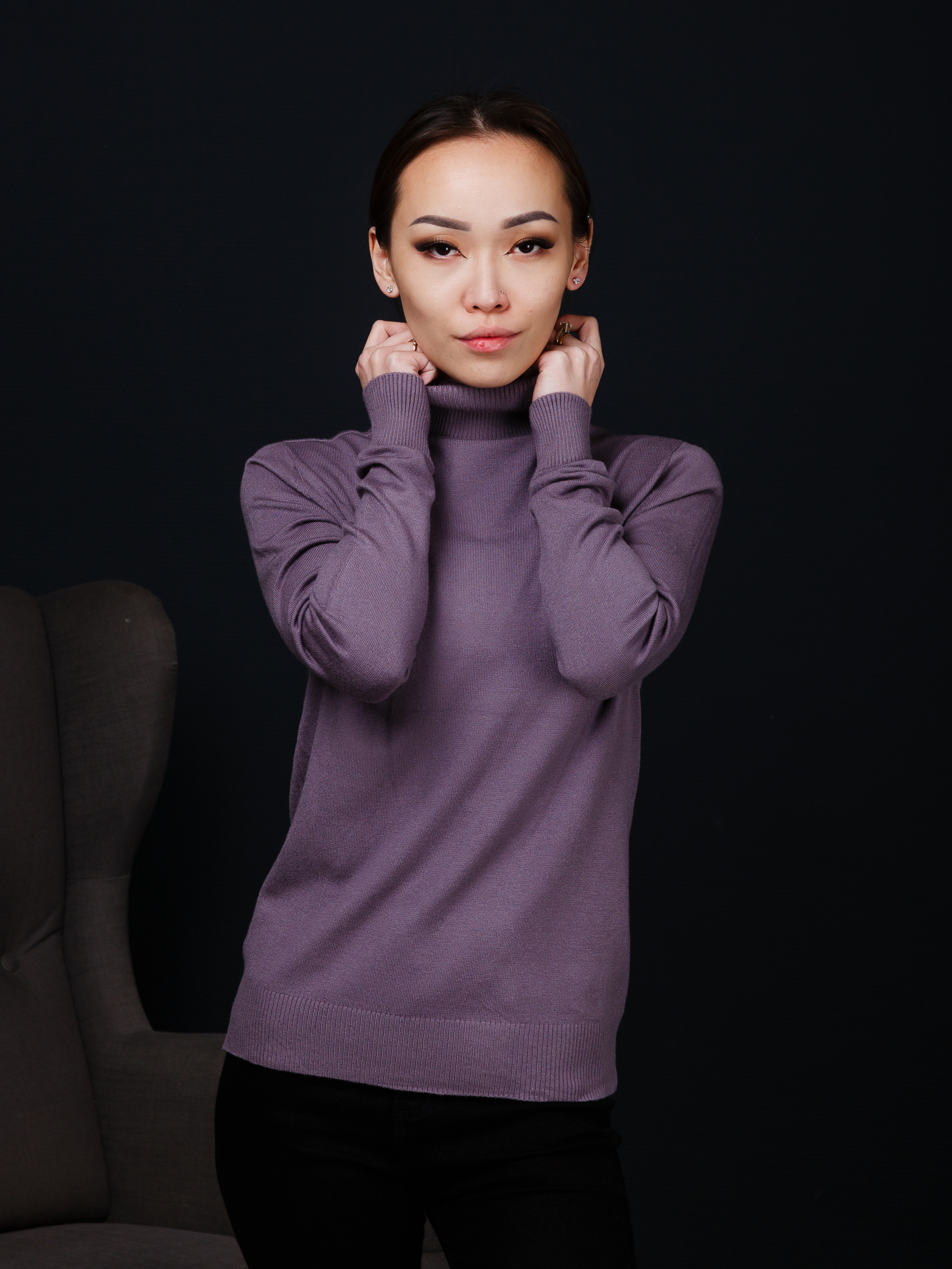 Профессиональный фотограф в Санкт-Петербурге. Студийная фотосъёмка детской и спортивной одежды на моделях для каталогов, маркетплейсов, сайтов и печатной рекламной продукции. Фотограф в Санкт-Петербурге, Сергей Пушкин.