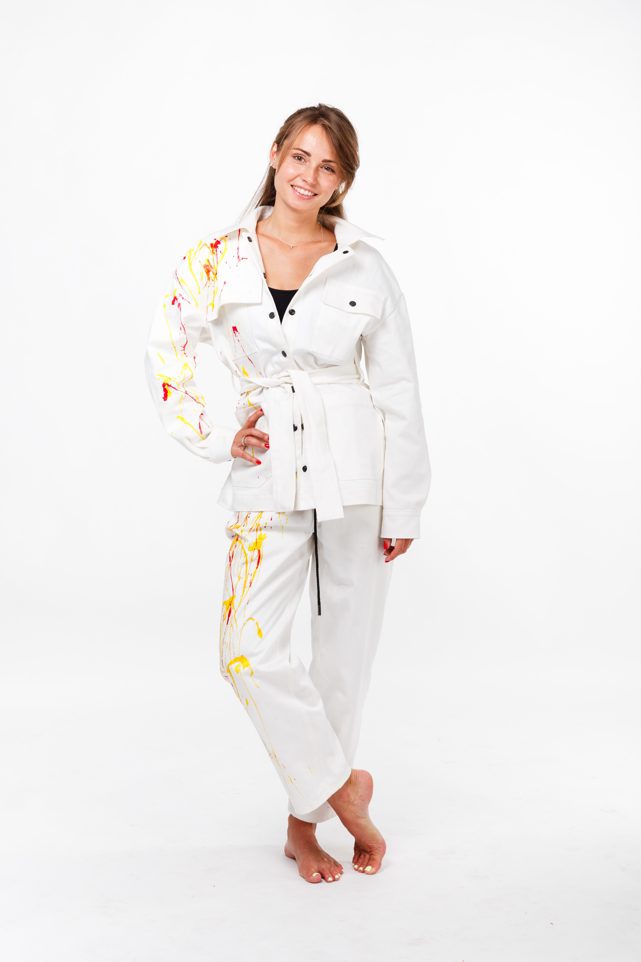 Профессиональный фотограф в Санкт-Петербурге. Студийная фотосъёмка детской и спортивной одежды на моделях для каталогов, маркетплейсов, сайтов и печатной рекламной продукции. Одежда для дома и спорта. Студийная фотосессия для маркетплейсов и соцсетей.