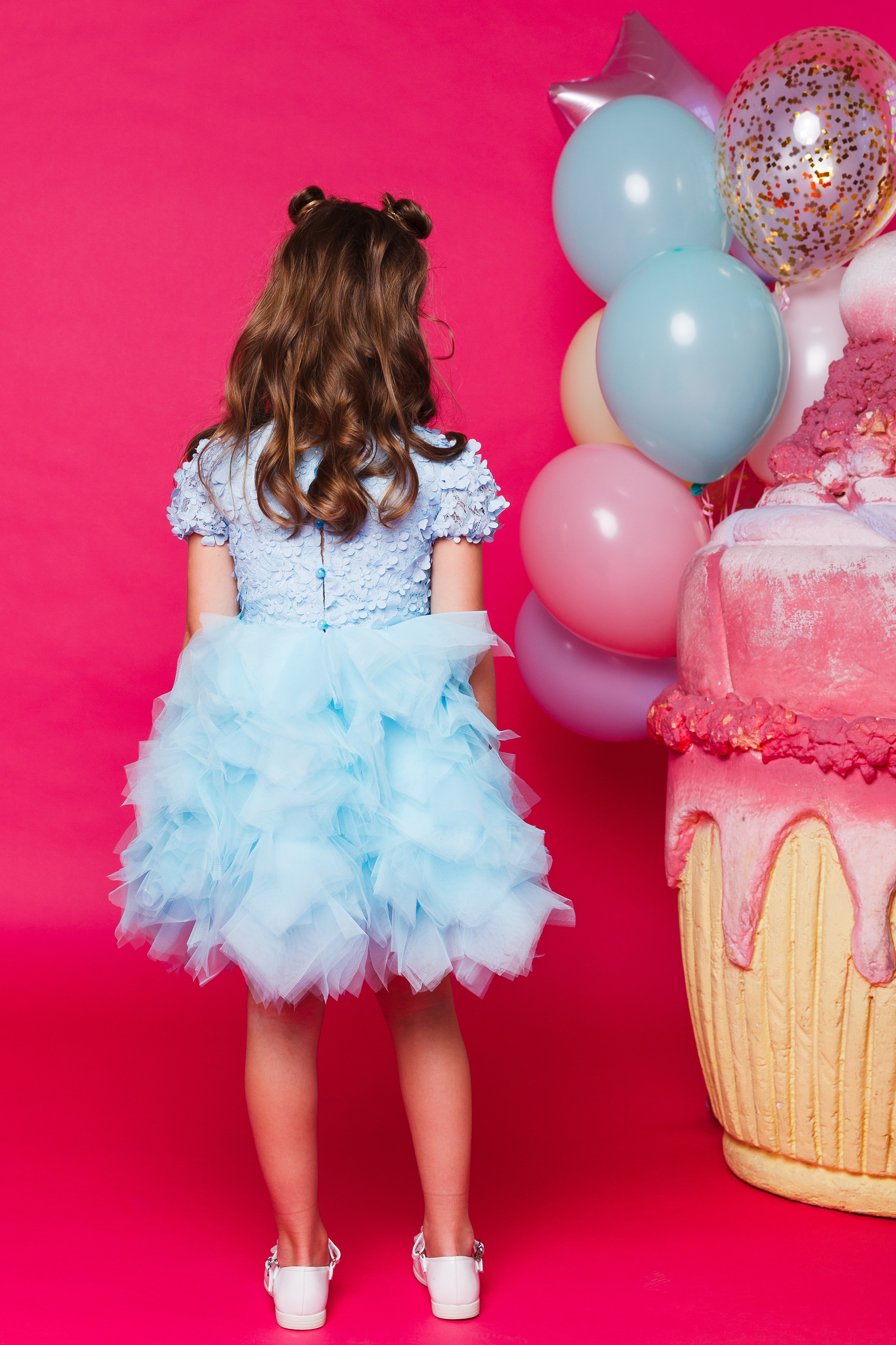 Фотосъёмка детской одежды для маркетплейсов, сайтов и соцсетей. Портретная фотосессия. Профессиональный фотограф в Санкт-Петербурге. Студийная фотография. Выездная фотостудия. СПб. Художественный портрет. Портретный фотограф Сергей Пушкин. Portrait photographer in Saint-Petersburg, Russia. Фотосъемка для Ozon, wildberries. 