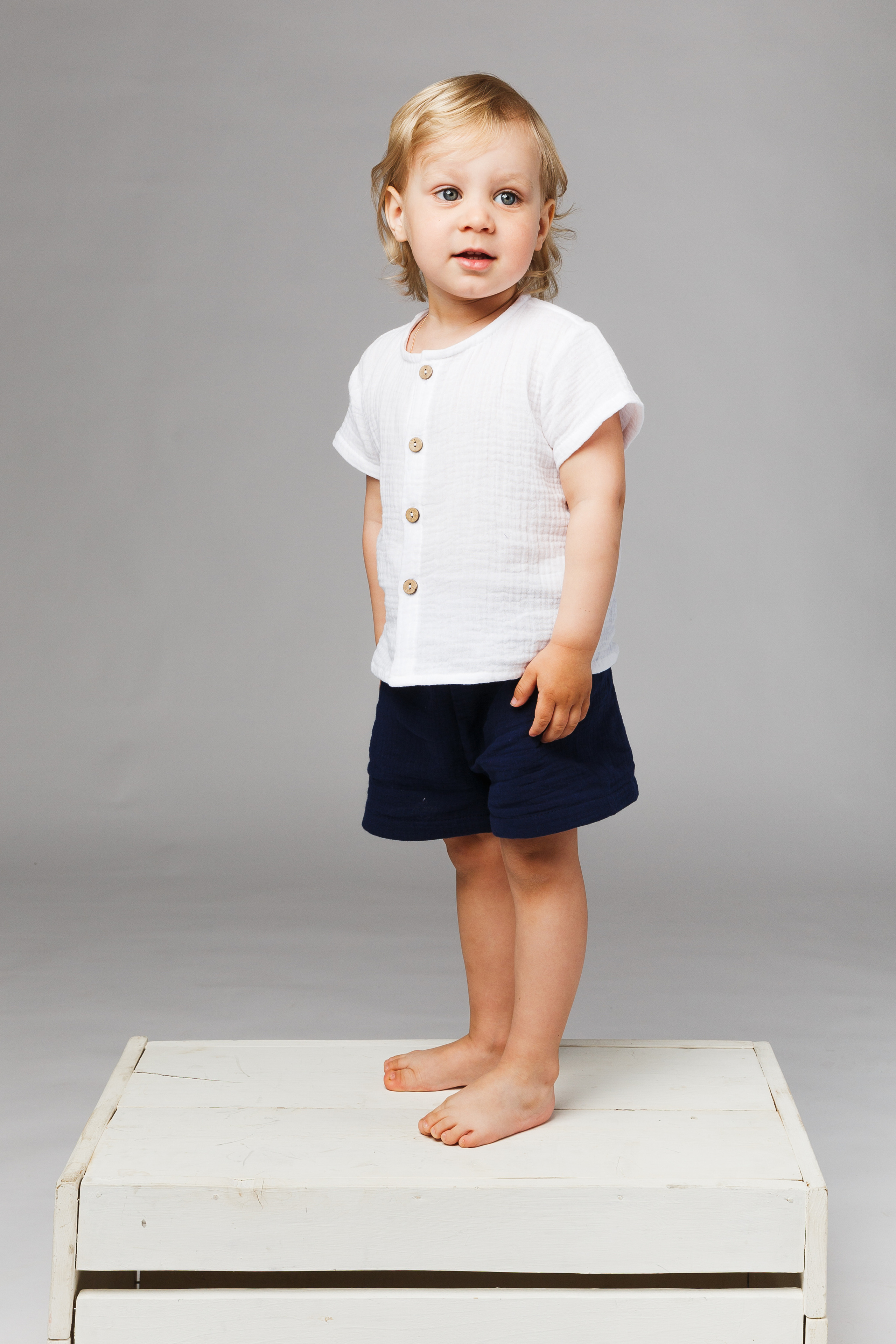 Фотосъёмка детской одежды для маркетплейсов, сайтов и соцсетей. Портретная фотосессия. Профессиональный фотограф в Санкт-Петербурге. Студийная фотография. Выездная фотостудия. СПб. Художественный портрет. Портретный фотограф Сергей Пушкин. Portrait photographer in Saint-Petersburg, Russia. Фотосъемка для Ozon, wildberries. 