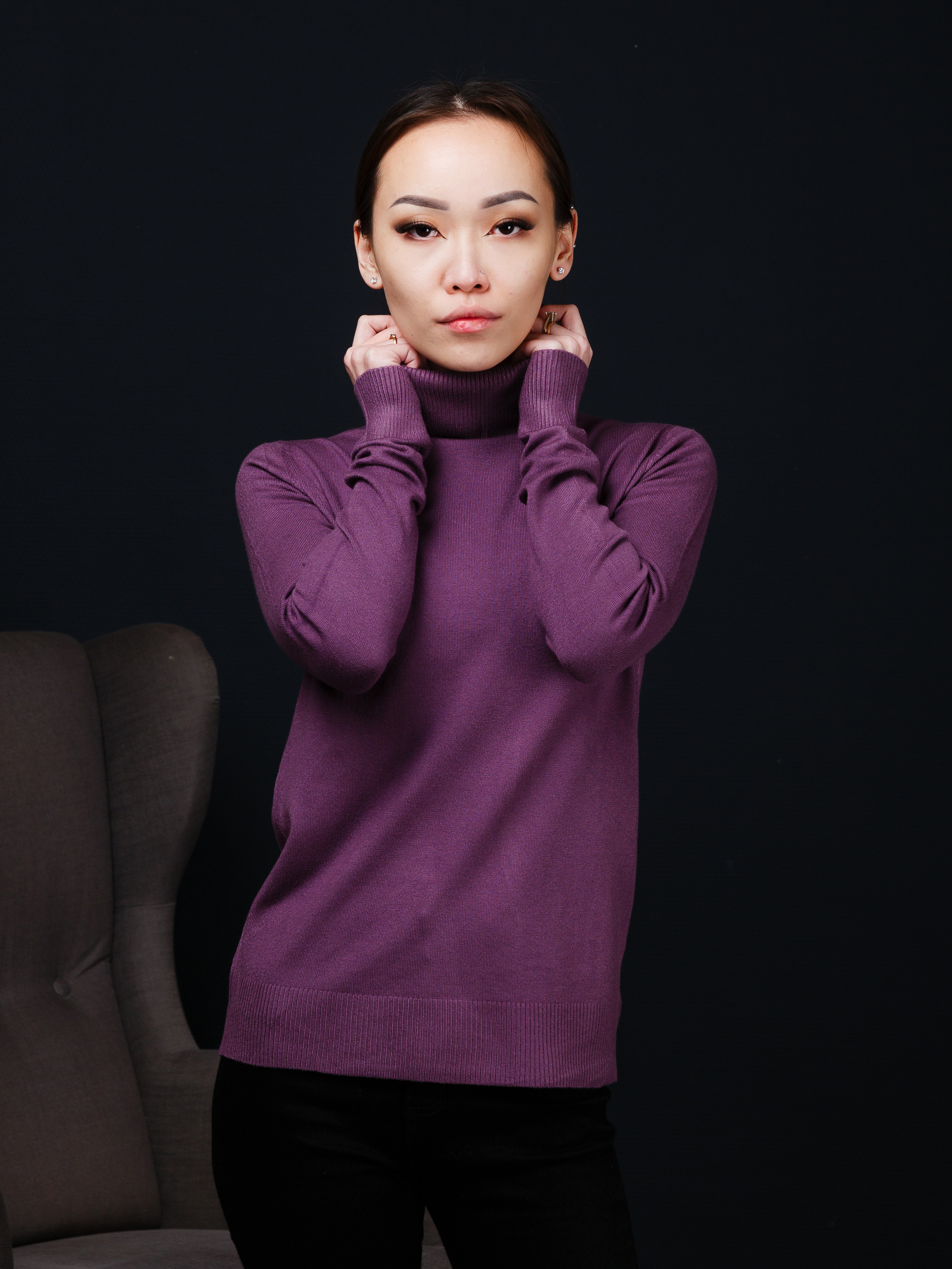 Профессиональный фотограф в Санкт-Петербурге. Студийная фотосъёмка детской и спортивной одежды на моделях для каталогов, маркетплейсов, сайтов и печатной рекламной продукции. Фотограф в Санкт-Петербурге, Сергей Пушкин.