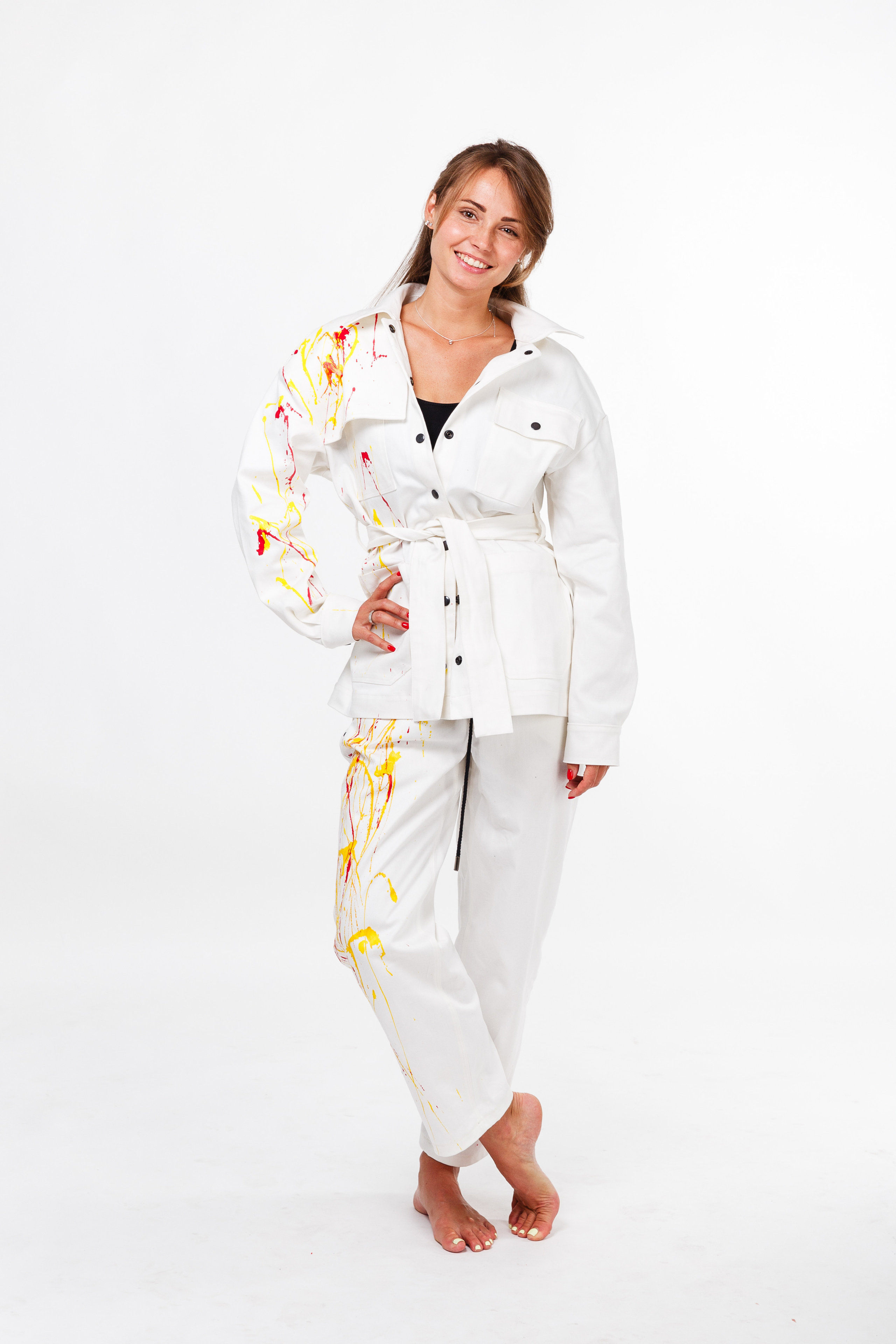 Профессиональный фотограф в Санкт-Петербурге. Студийная фотосъёмка детской и спортивной одежды на моделях для каталогов, маркетплейсов, сайтов и печатной рекламной продукции. Одежда для дома и спорта. Студийная фотосессия для маркетплейсов и соцсетей.