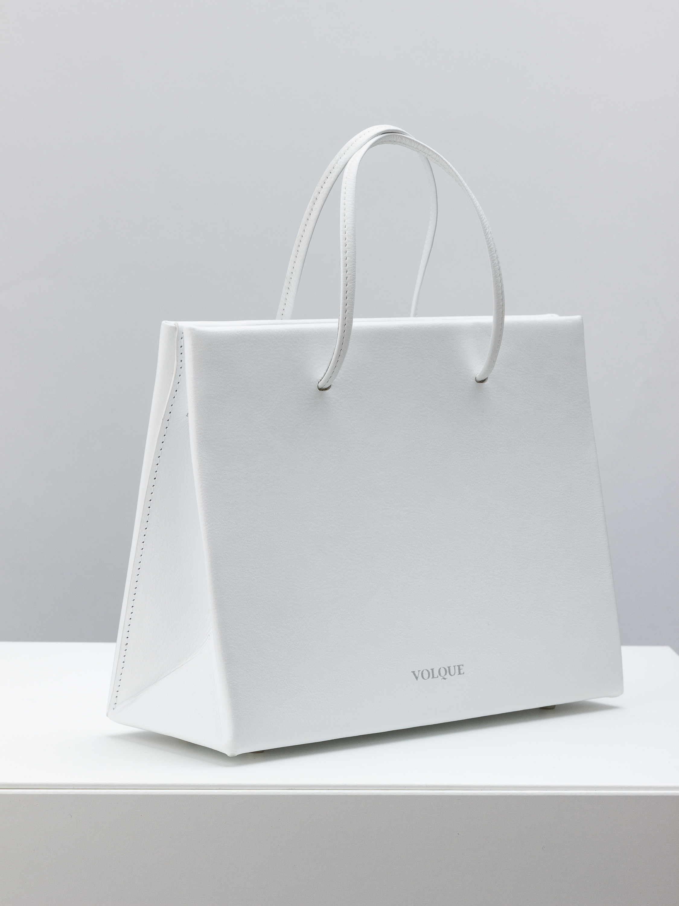 Фотограф Сергей Пушкин в Санкт-Петербурге. Предметная фотосъёмка. Фото для маркетплейсов. Рекламная фотосъёмка. Одежда и аксессуары. Студийная фотография. Реклама. Агенства сотрудничество. Фото для сайта. Сумки ручной работы. Фото для мастеров. изделия из кожи. фото. 