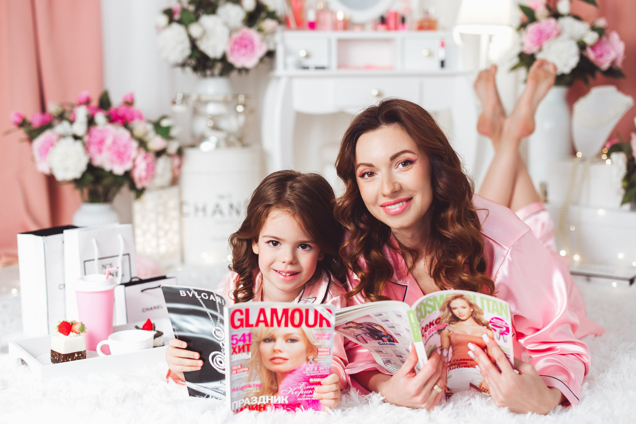 Фотосессия для девочек в стиле «Шанель». Семейный и детский фотограф в Краснодаре Анна Трашкова