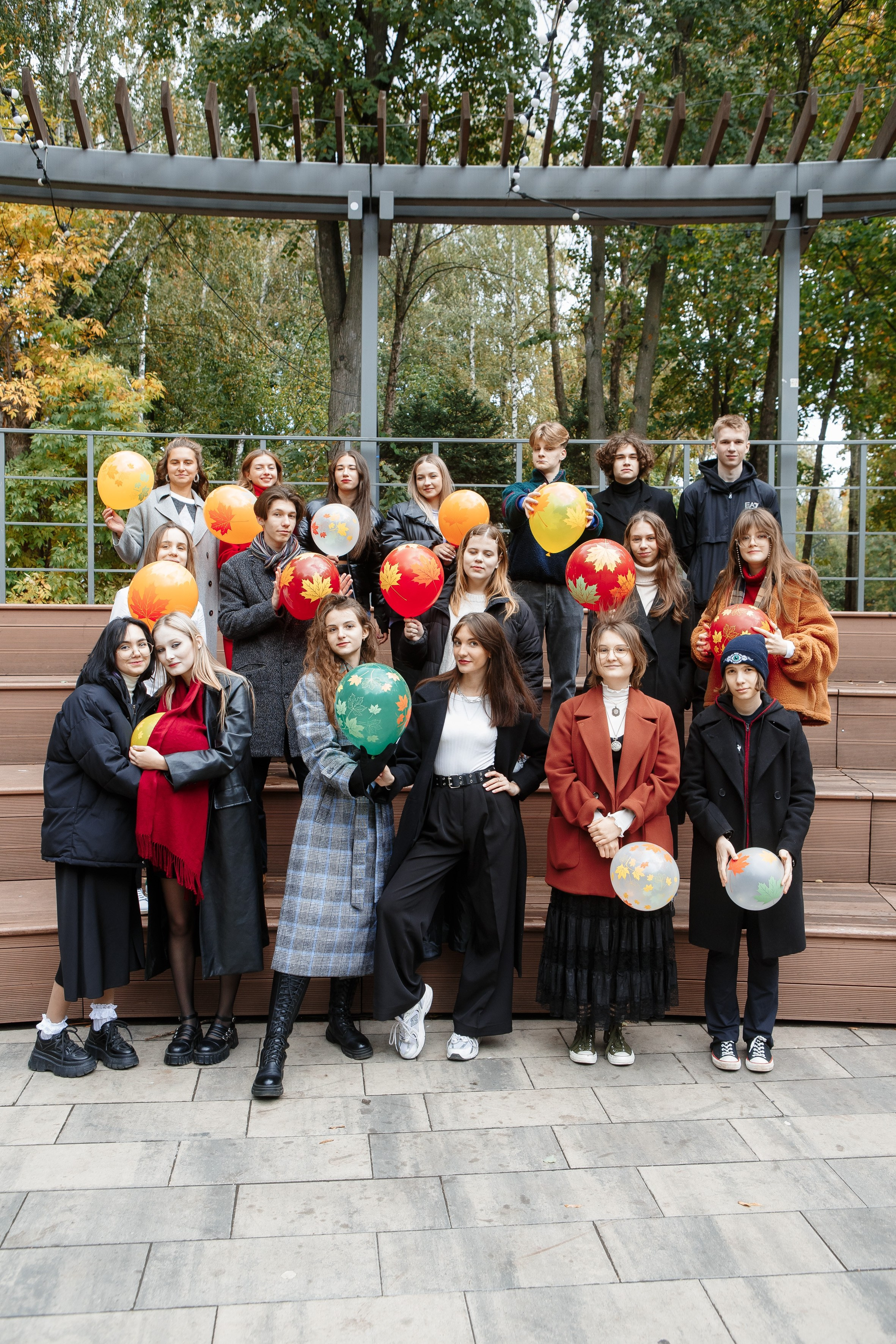 Осень Гимназия 12 11 А 2023. Свадебный и портретный Фотограф в Липецке Дмитрий Котюков