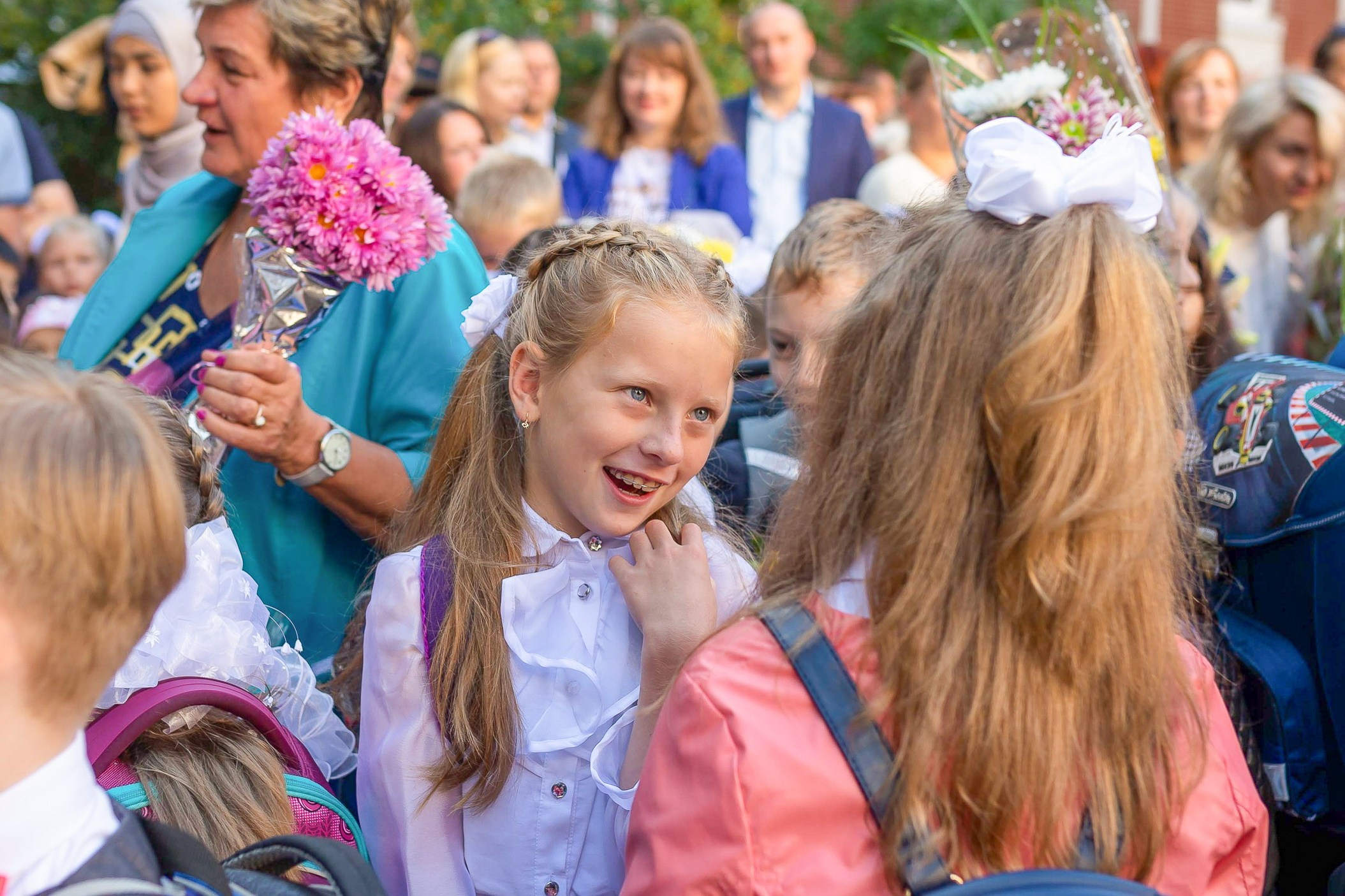 Линейка 1 сентября. Свадебный и Репортажный фотограф в Санкт-Петербурге