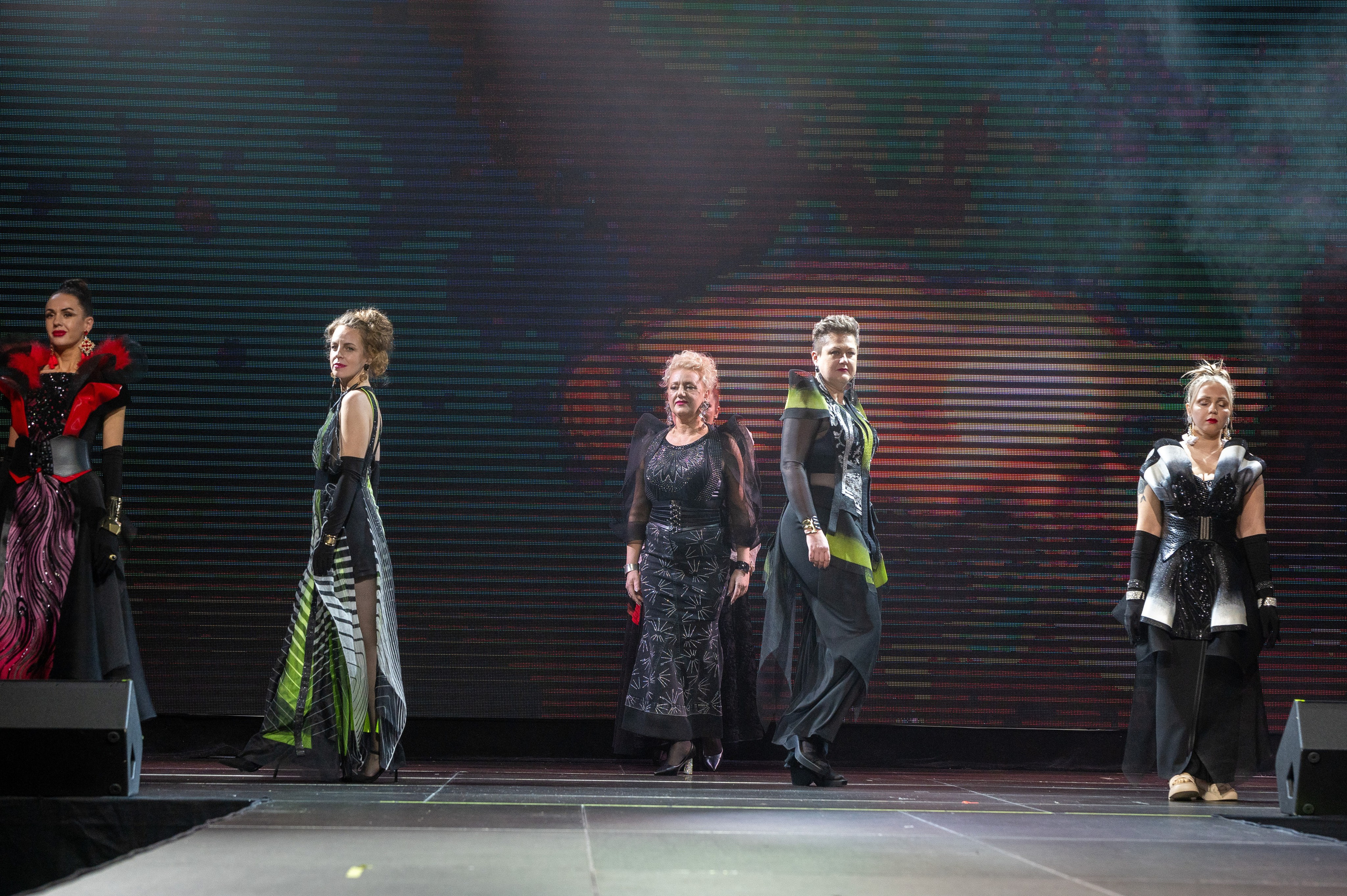 Большая новогодняя тусовка. Фотоуслуги, услуги фотографа, фотографирование важных событий