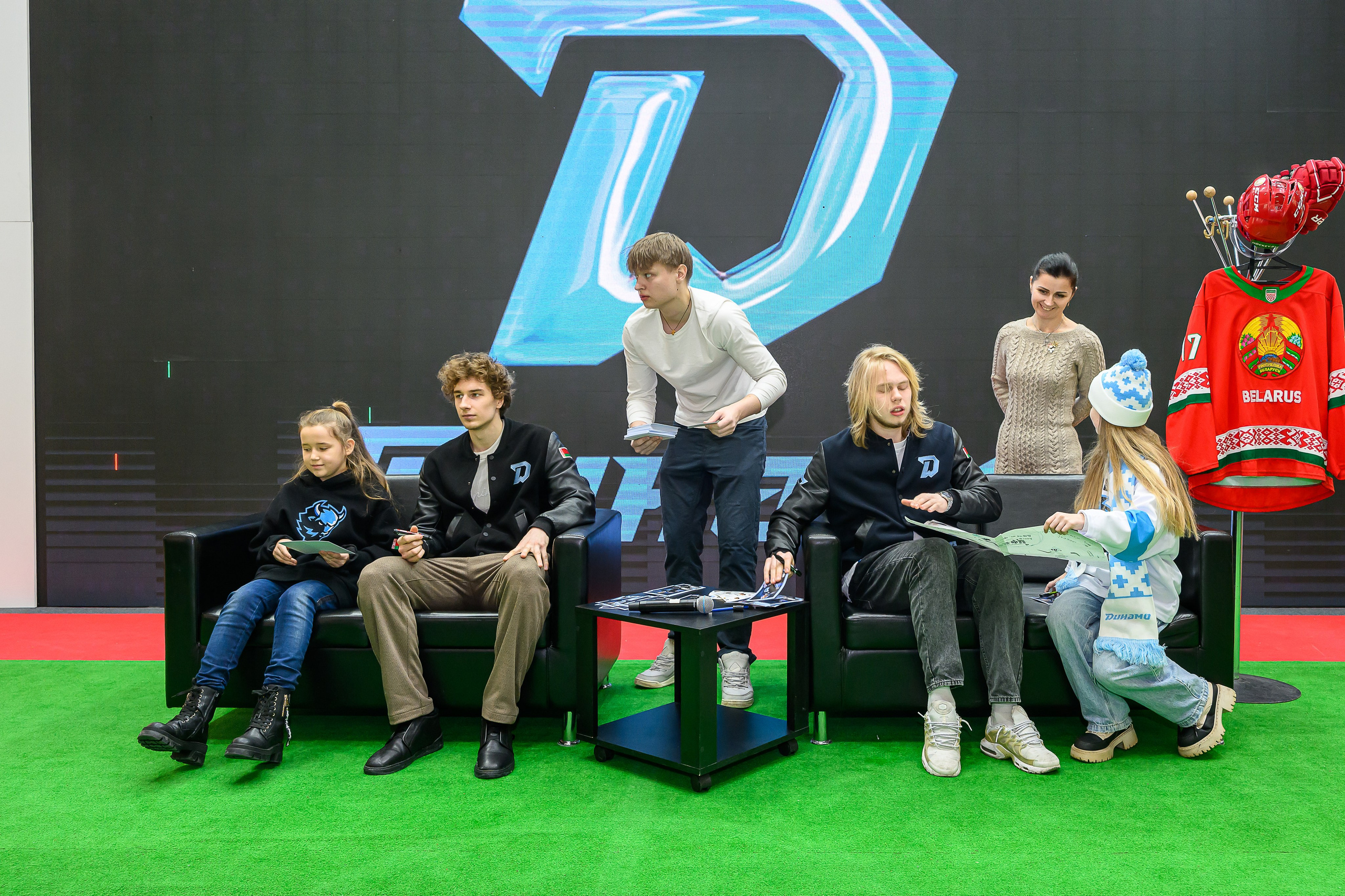 @hcdinamo.by. Фотоуслуги, услуги фотографа, фотографирование важных событий