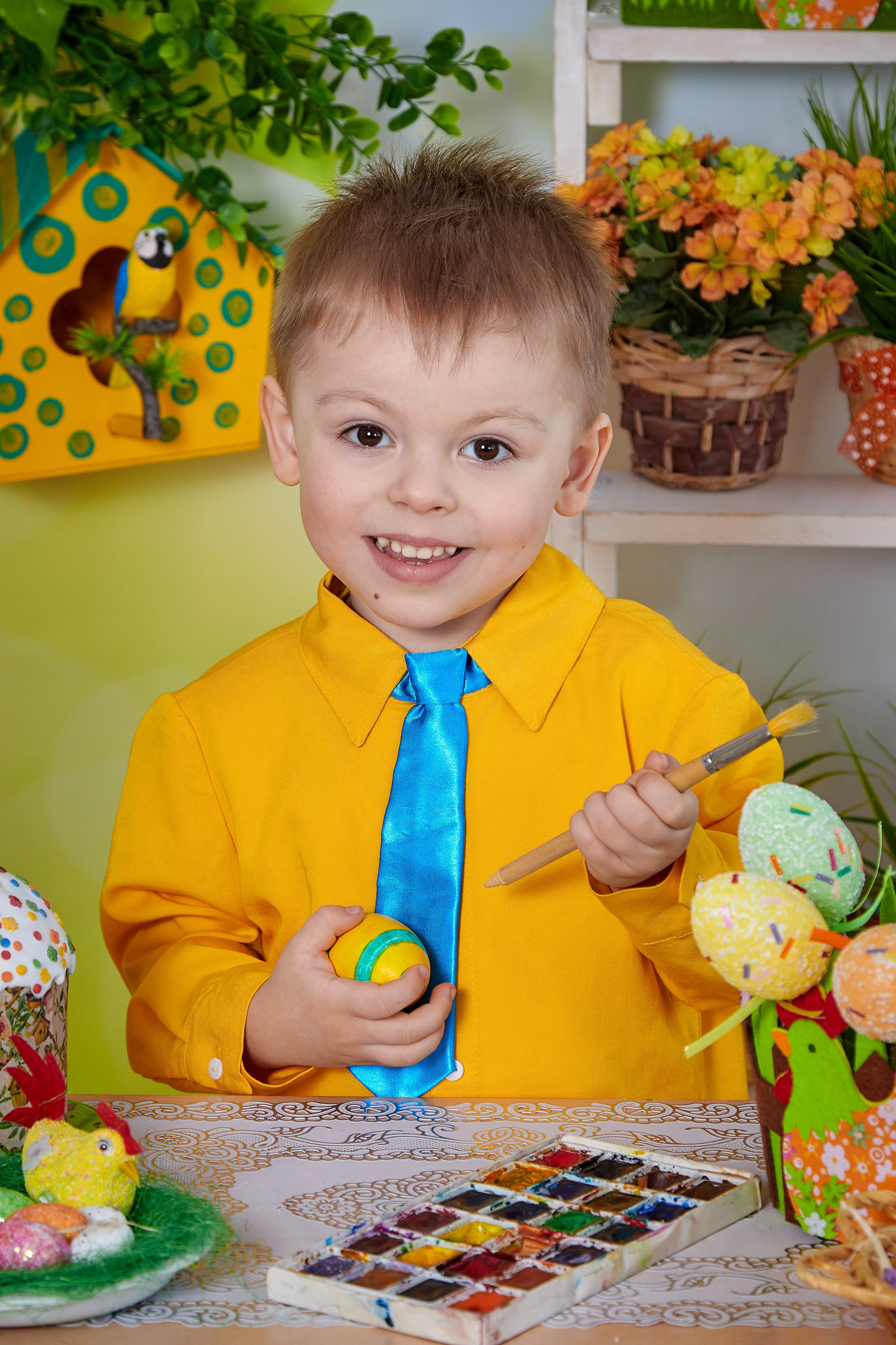 Красим яйца. Детская выездная фотостудия