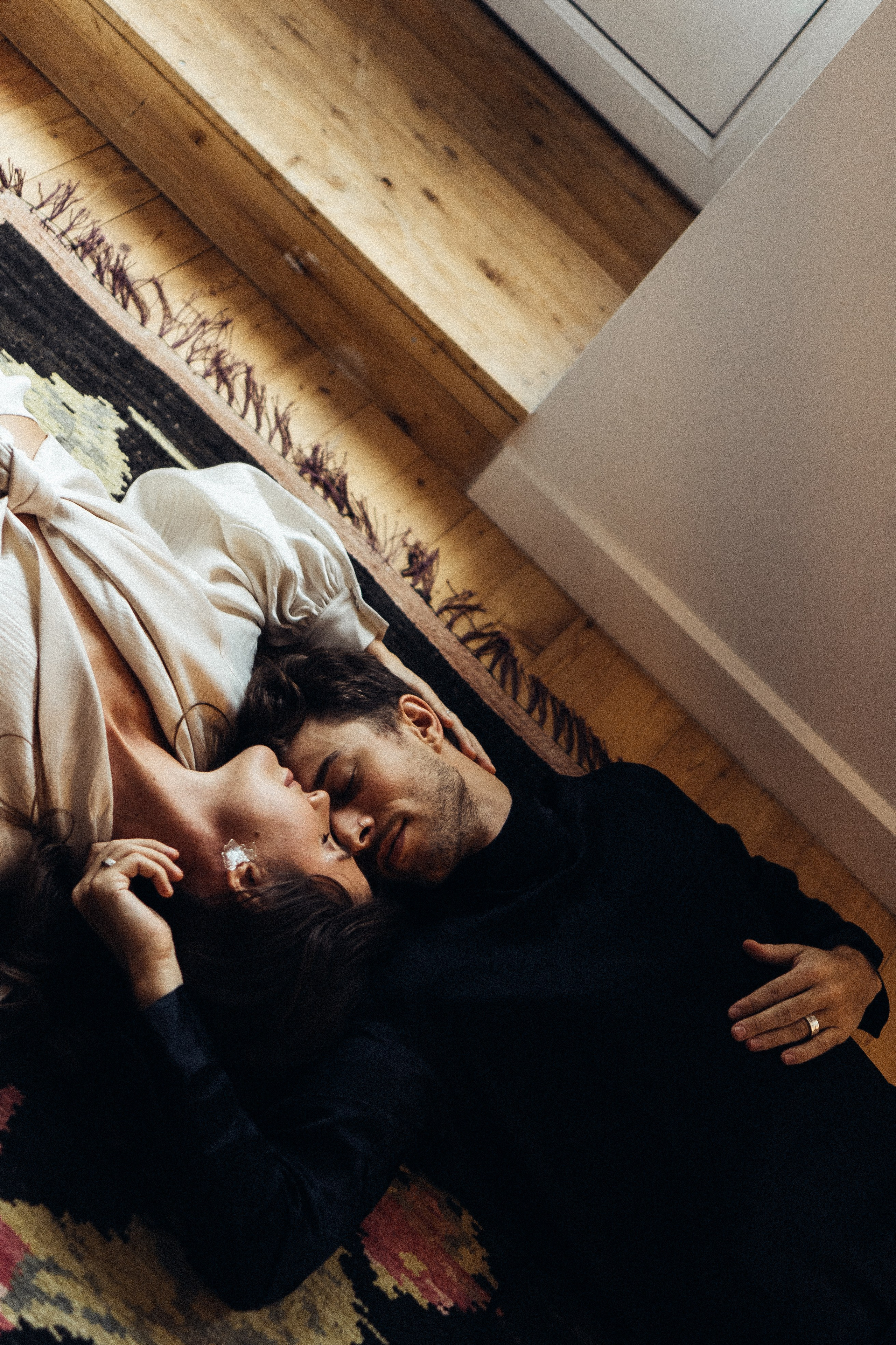 УТРО ЖЕНИХА И НЕВЕСТЫ В ПИТЕРСКОЙ КВАРТИРЕ И СЬЕМКА С СВАДЕБНЫХ ОБРАЗАХ. Профессиональный фотограф, Санкт-Петербург — Виктория Богомолова