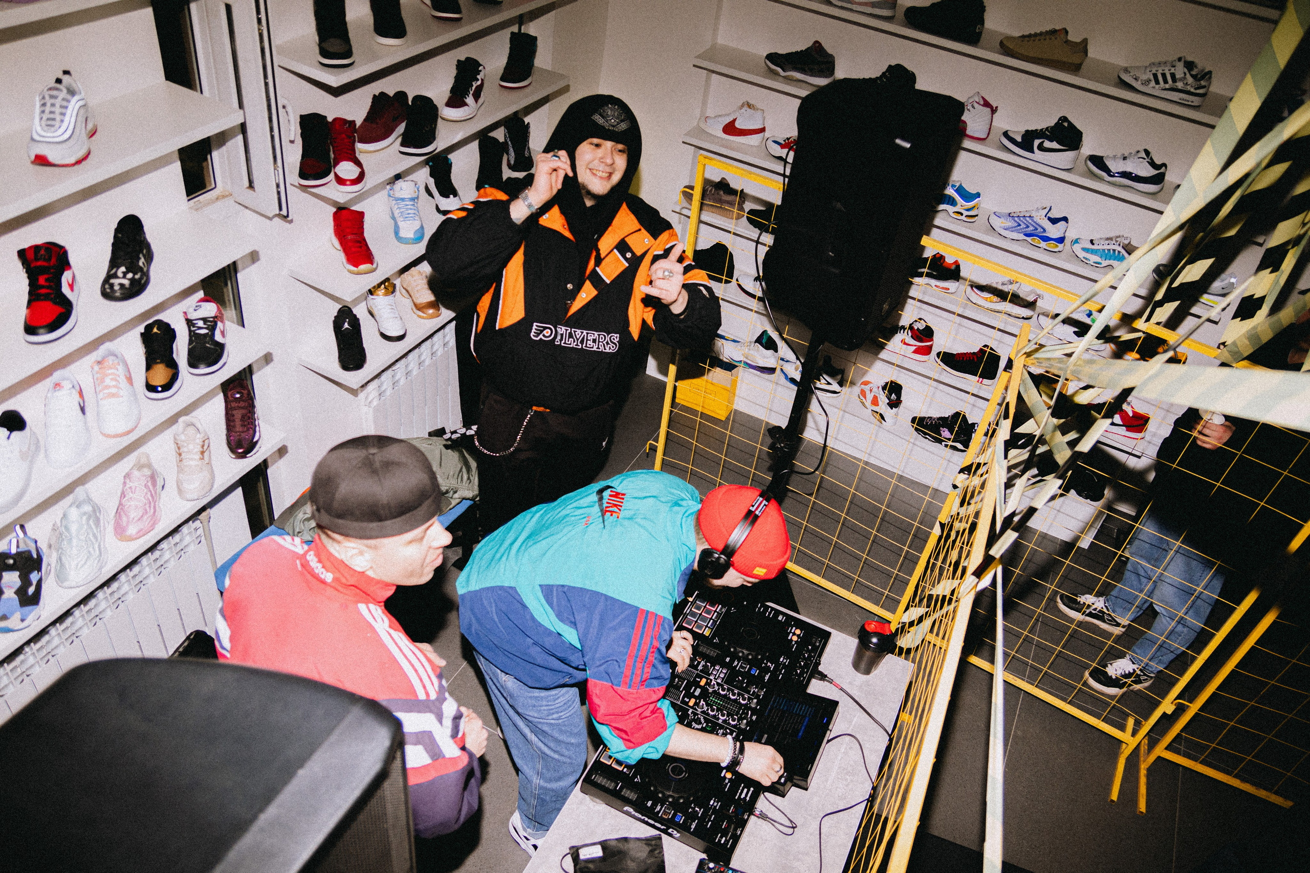 Тусовки. Фотограф Егор Огородов