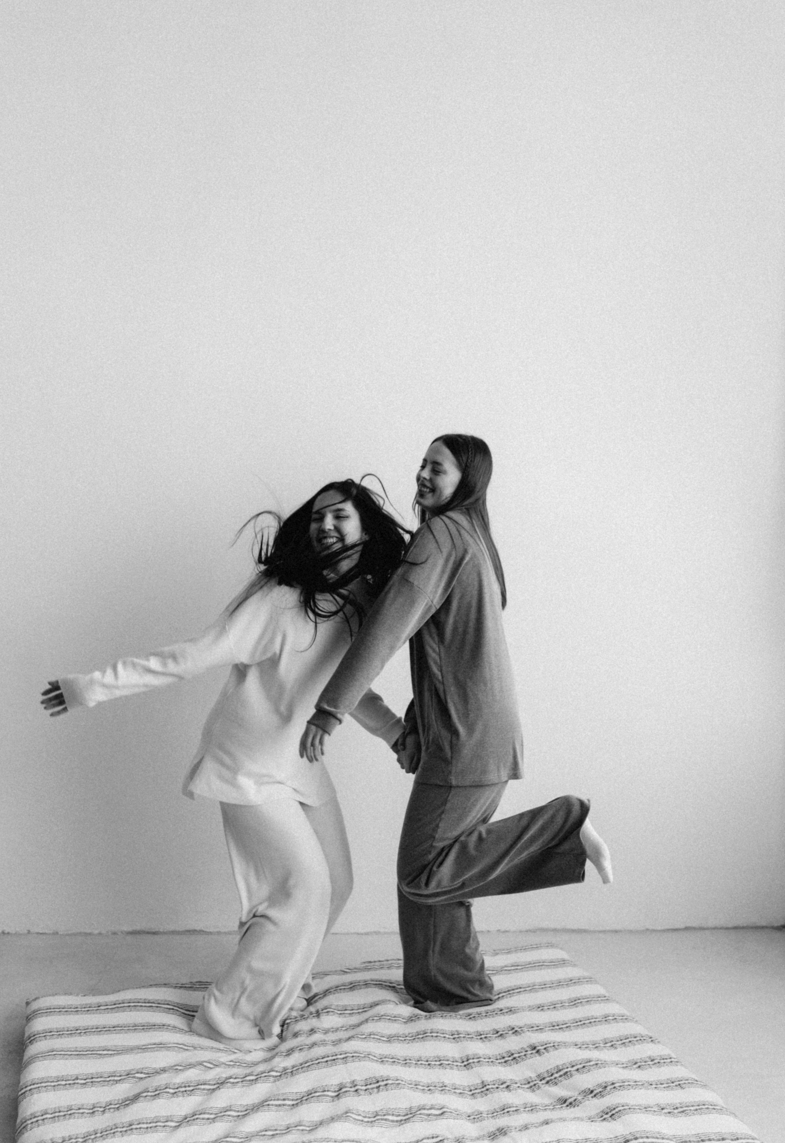 Лиза и Юля. Фотограф Кемерово Анастасия Ларионова