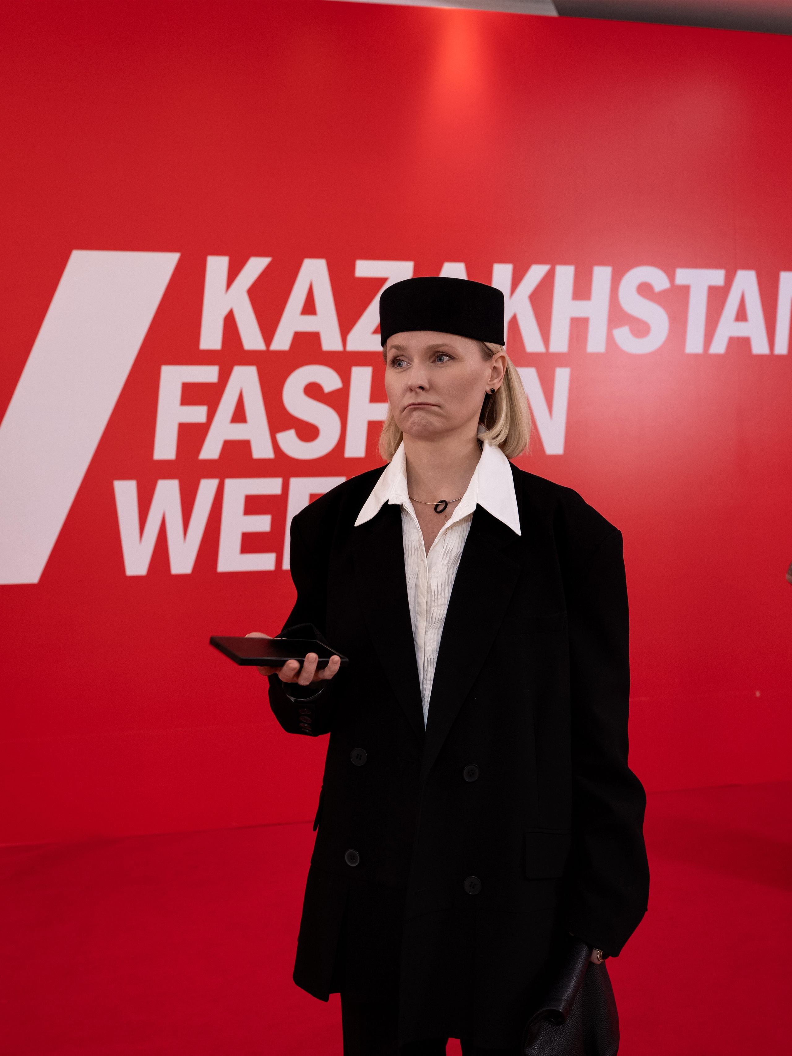 Backstage Day 3. Сайт Алматинского НЮ АРТ, будуар и фэшн фотографа Дениса Карпенко