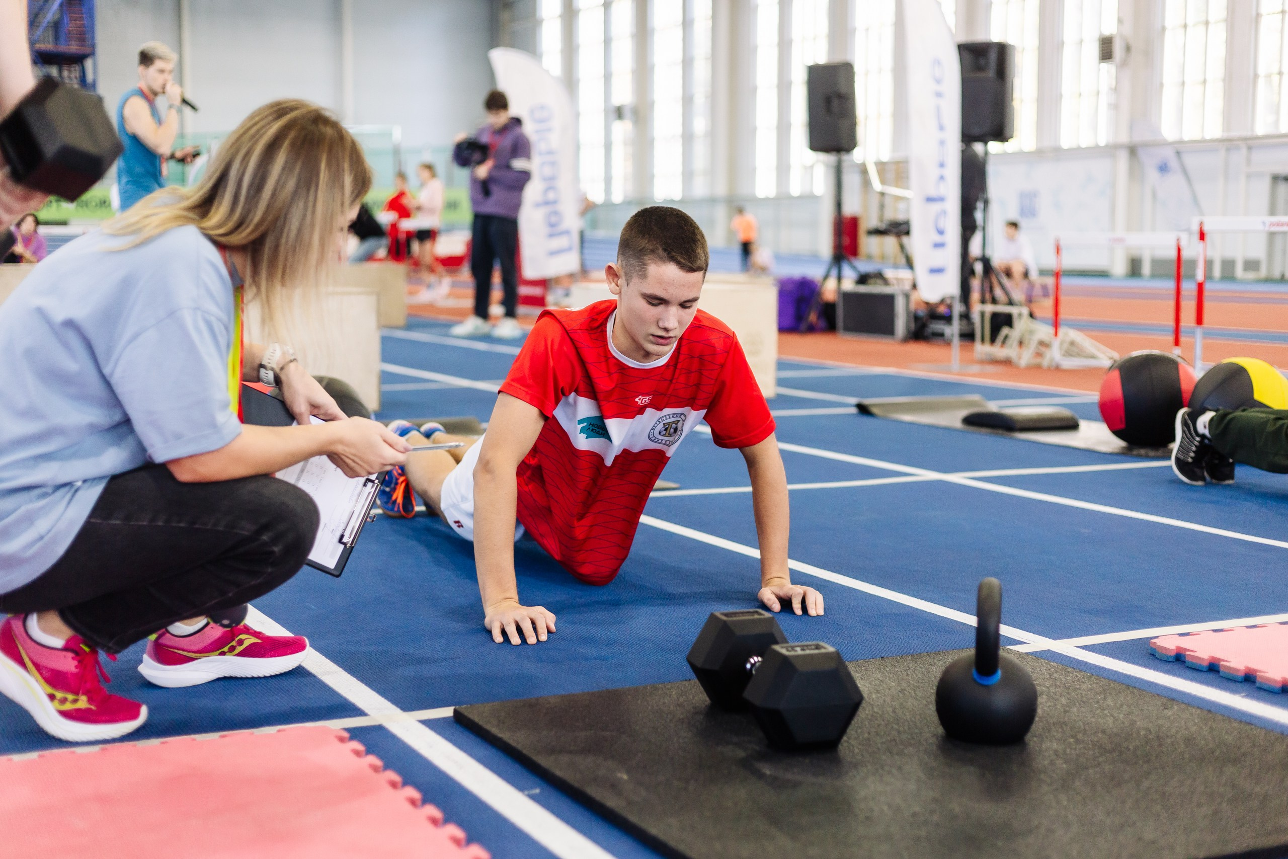 Сила первых. Репортажный и портретный фотограф в Нижнем Новгороде Максим Горшков