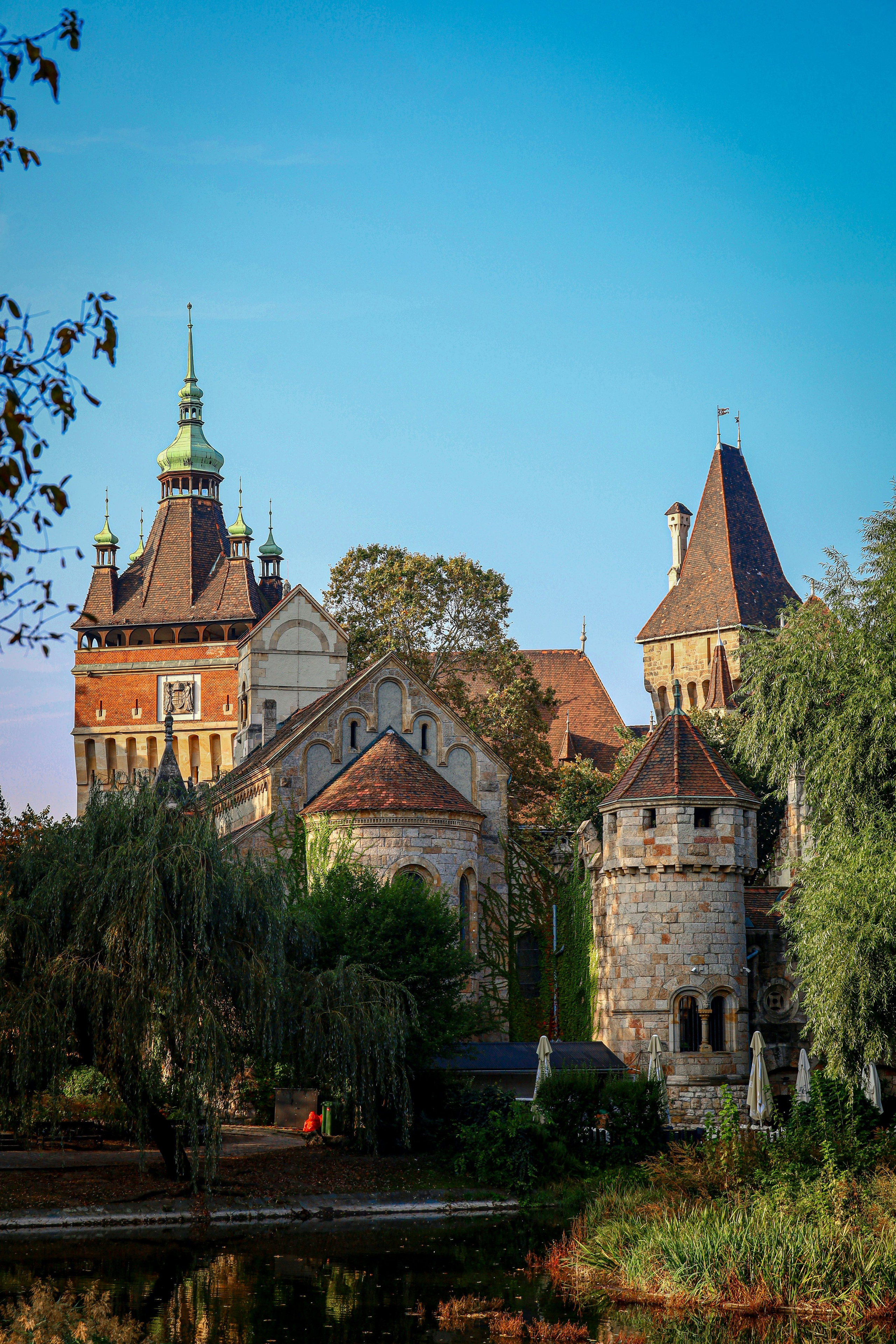 The best routes for photoshoots in Budapest. Photographer in Budapest  — Yura Knyazev