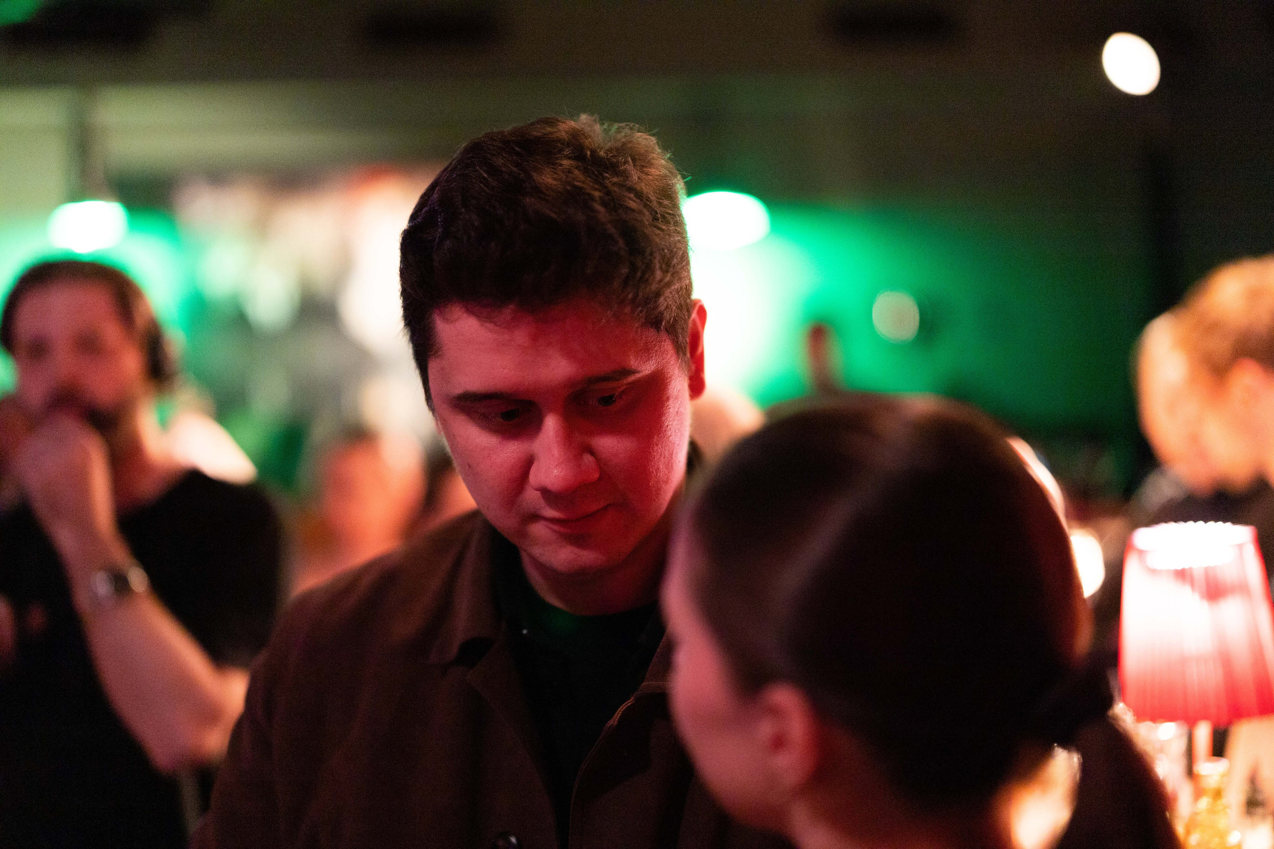 Film backstage. VICTORIA SHU